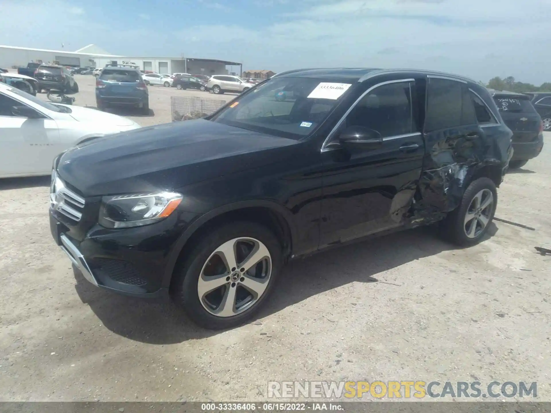 2 Photograph of a damaged car WDC0G4JB0KV171740 MERCEDES-BENZ GLC 2019