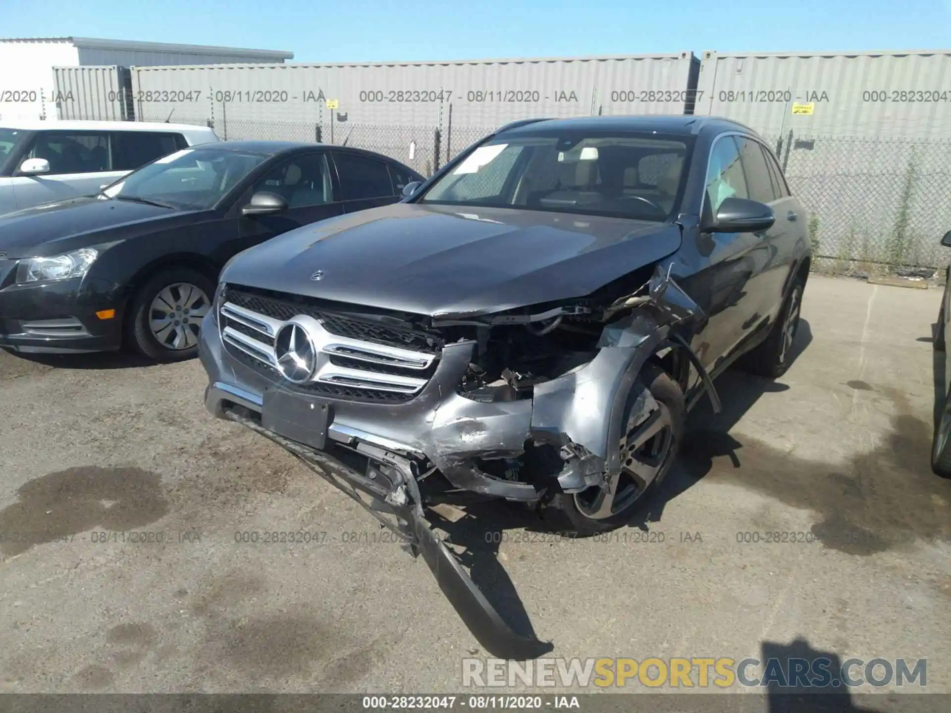 2 Photograph of a damaged car WDC0G4JB1KV138729 MERCEDES-BENZ GLC 2019