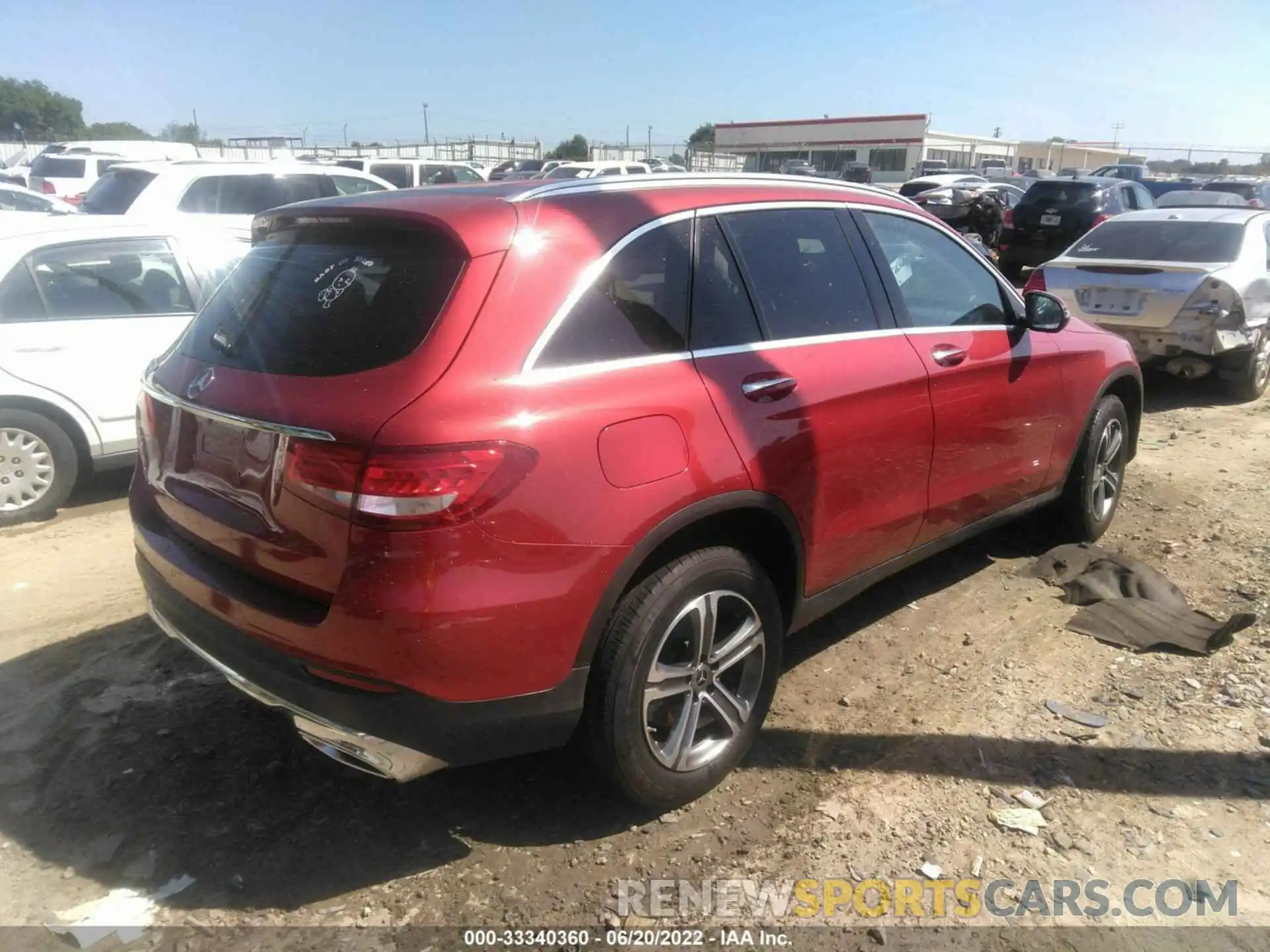 4 Photograph of a damaged car WDC0G4JB1KV187316 MERCEDES-BENZ GLC 2019