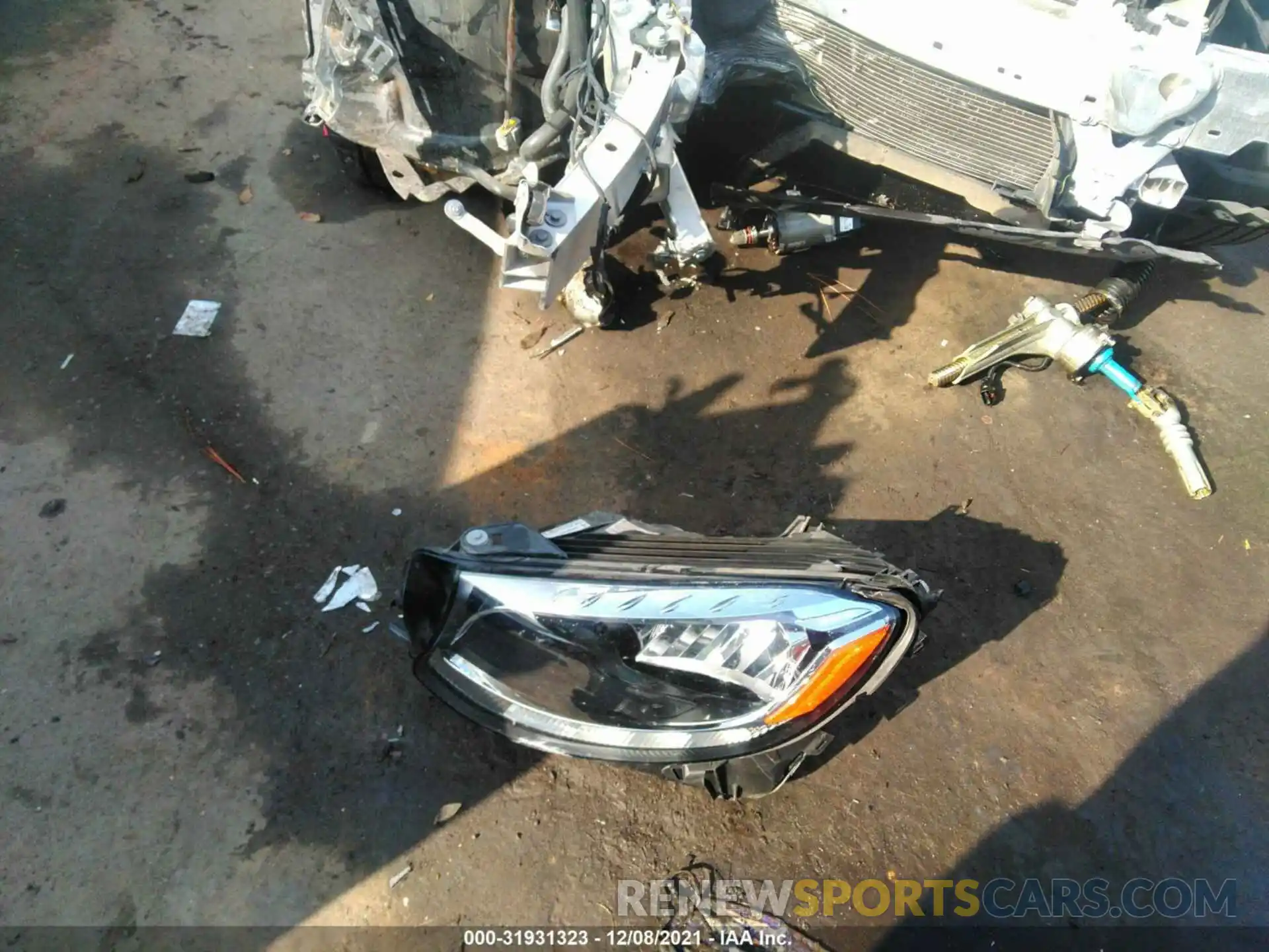 11 Photograph of a damaged car WDC0G4JB2KF609880 MERCEDES-BENZ GLC 2019