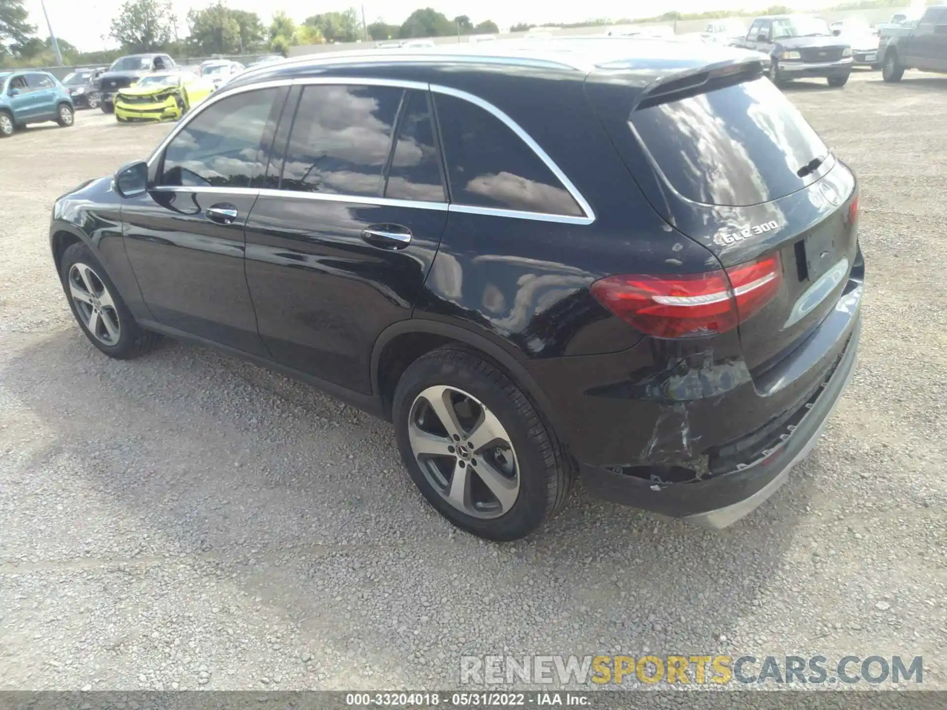 3 Photograph of a damaged car WDC0G4JB2KV141879 MERCEDES-BENZ GLC 2019