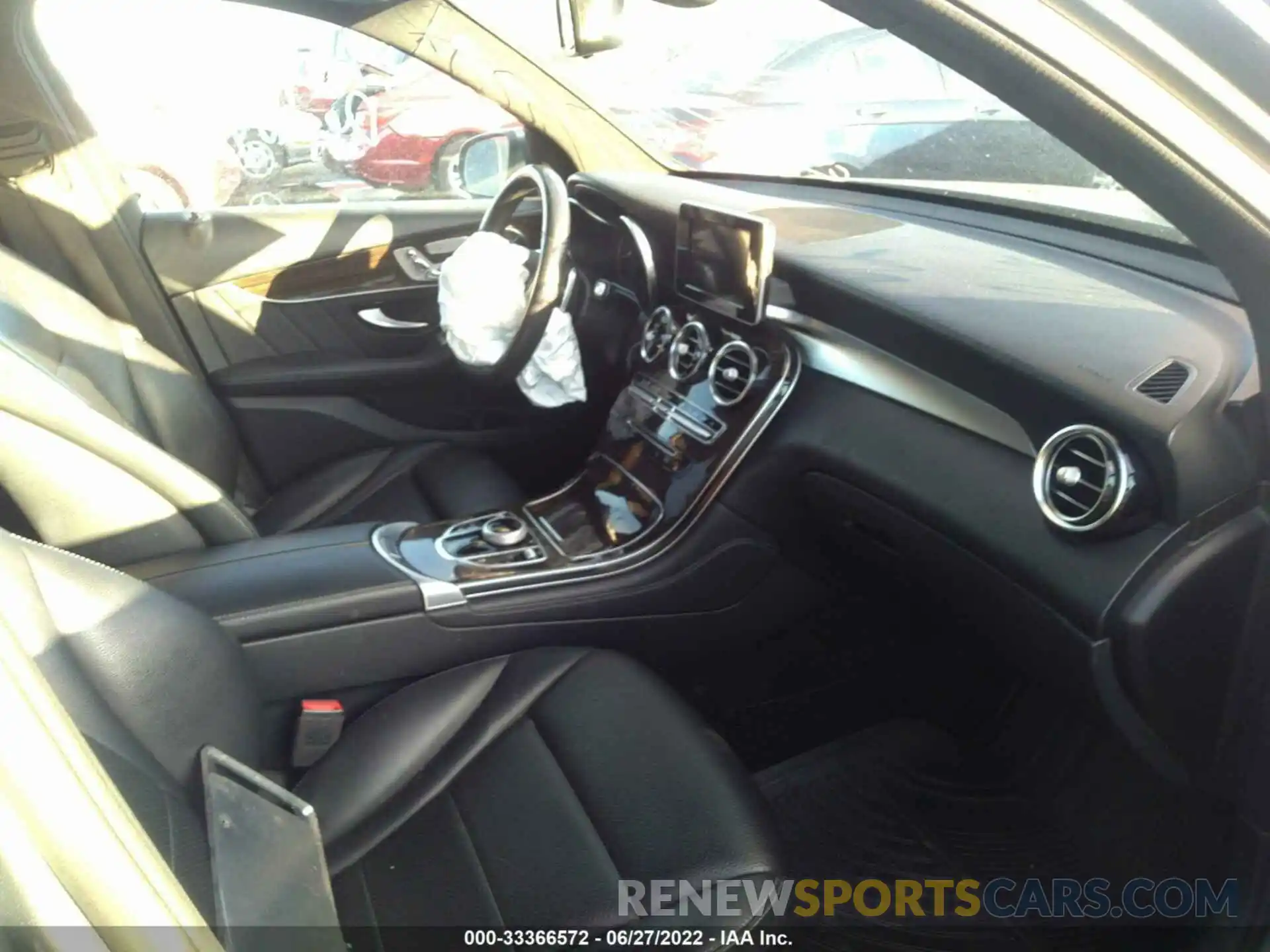 5 Photograph of a damaged car WDC0G4JB3KV139803 MERCEDES-BENZ GLC 2019