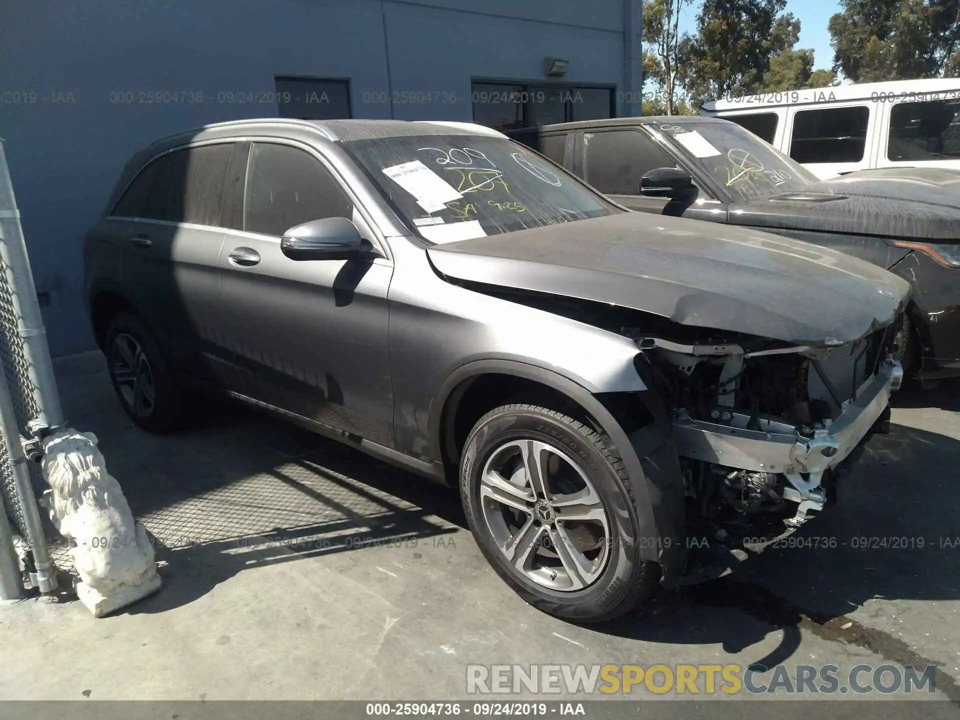 1 Photograph of a damaged car WDC0G4JB3KV144967 MERCEDES-BENZ GLC 2019