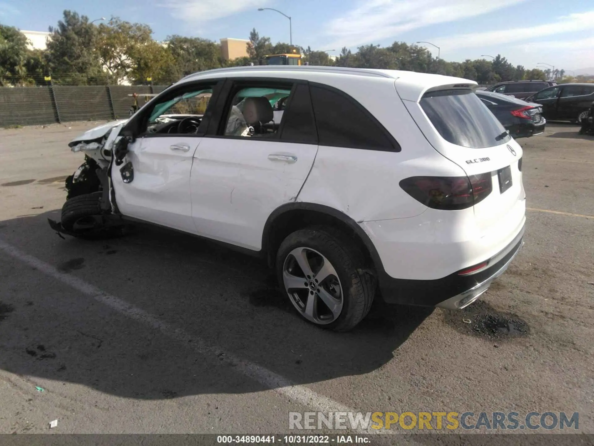 3 Photograph of a damaged car WDC0G4JB4KV184586 MERCEDES-BENZ GLC 2019