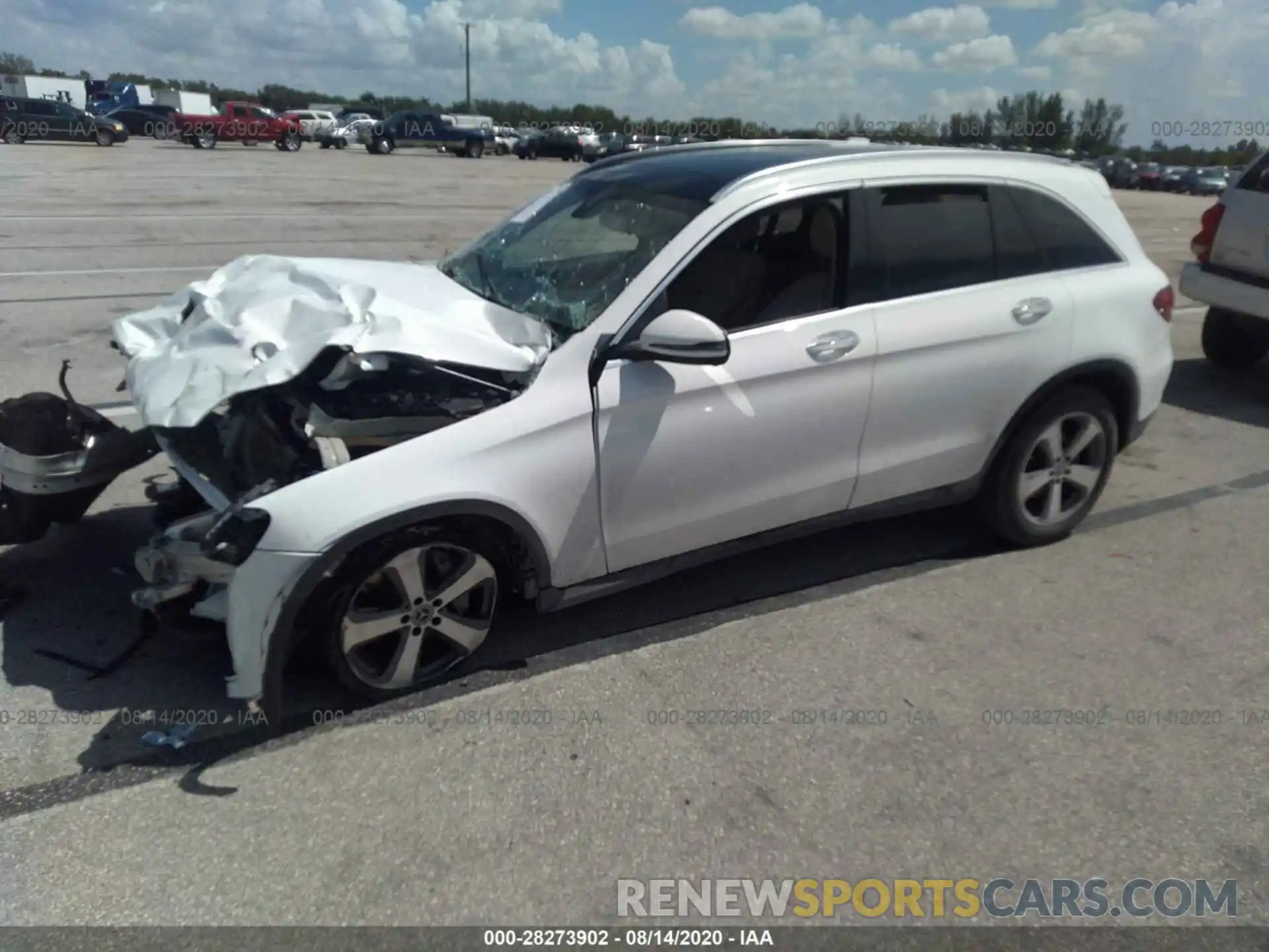 2 Photograph of a damaged car WDC0G4JB5KV118810 MERCEDES-BENZ GLC 2019