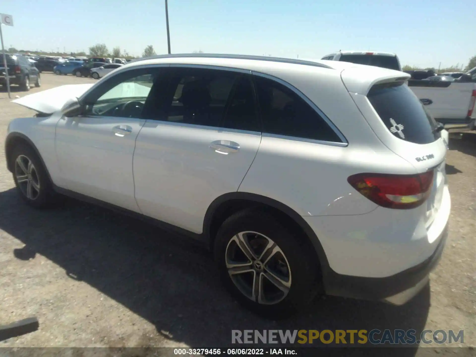 3 Photograph of a damaged car WDC0G4JB5KV165626 MERCEDES-BENZ GLC 2019