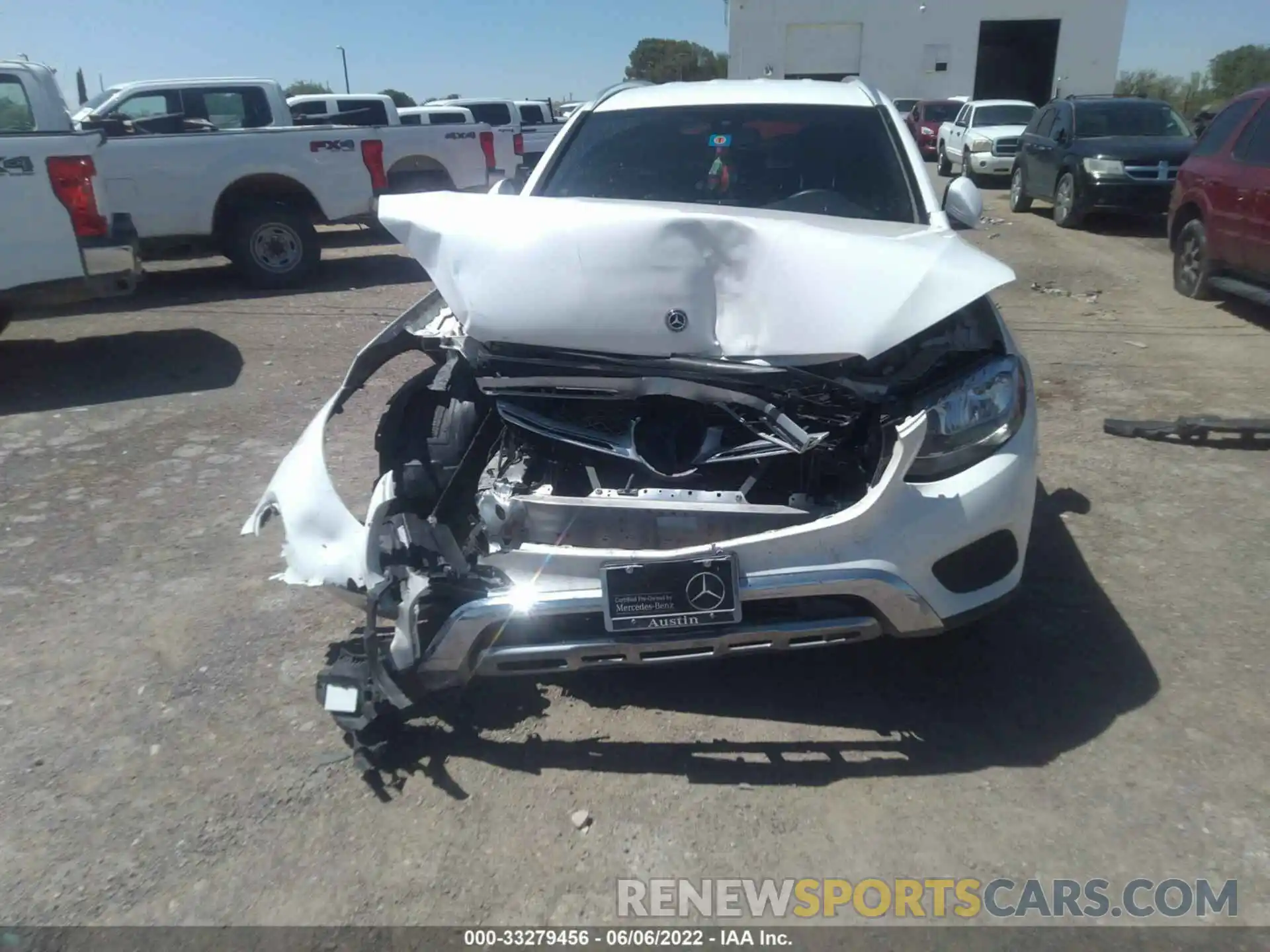 6 Photograph of a damaged car WDC0G4JB5KV165626 MERCEDES-BENZ GLC 2019