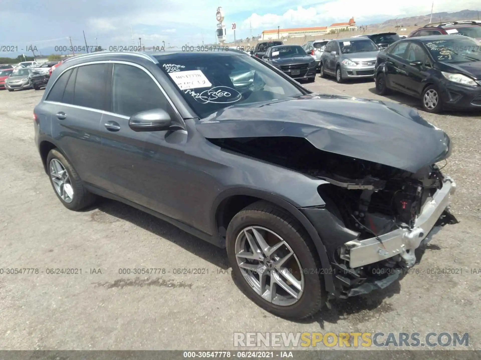 1 Photograph of a damaged car WDC0G4JB6K1002166 MERCEDES-BENZ GLC 2019