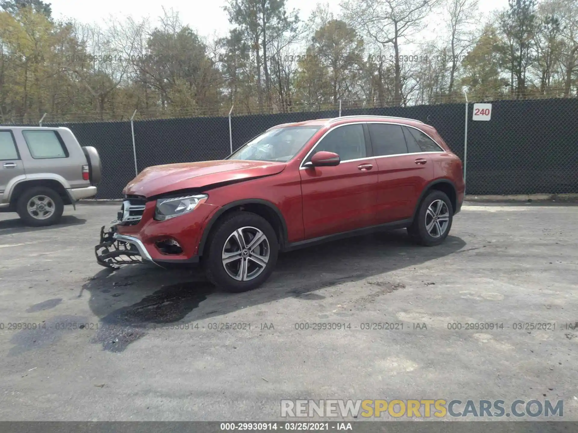 2 Photograph of a damaged car WDC0G4JB6KF528087 MERCEDES-BENZ GLC 2019