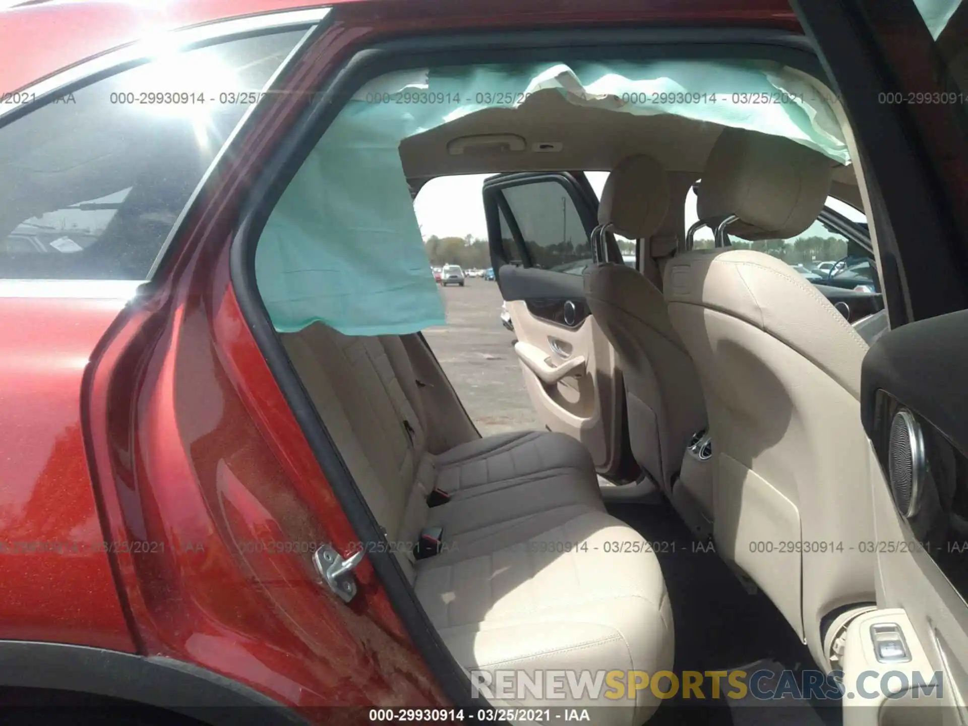 8 Photograph of a damaged car WDC0G4JB6KF528087 MERCEDES-BENZ GLC 2019