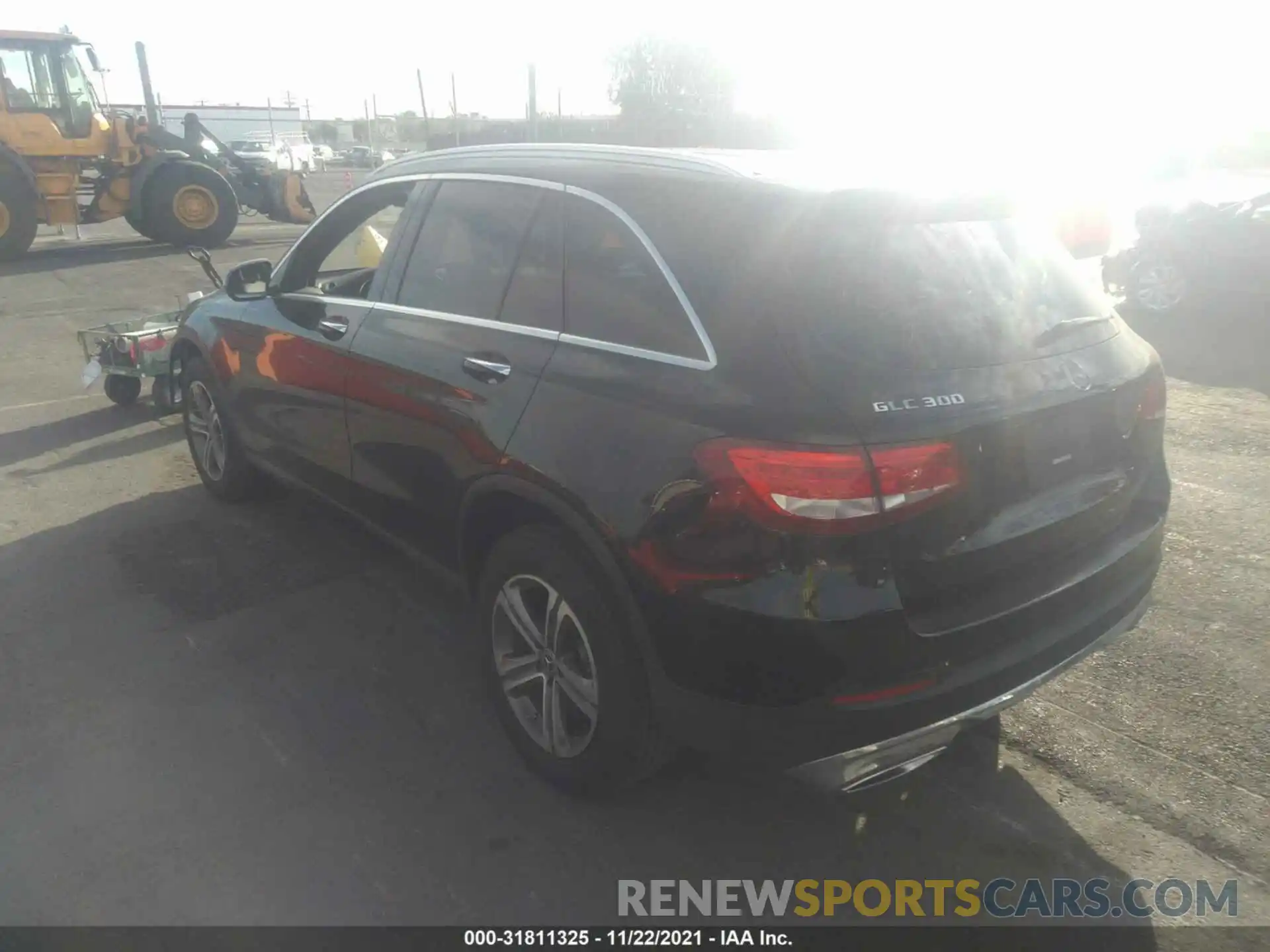 3 Photograph of a damaged car WDC0G4JB6KV178806 MERCEDES-BENZ GLC 2019