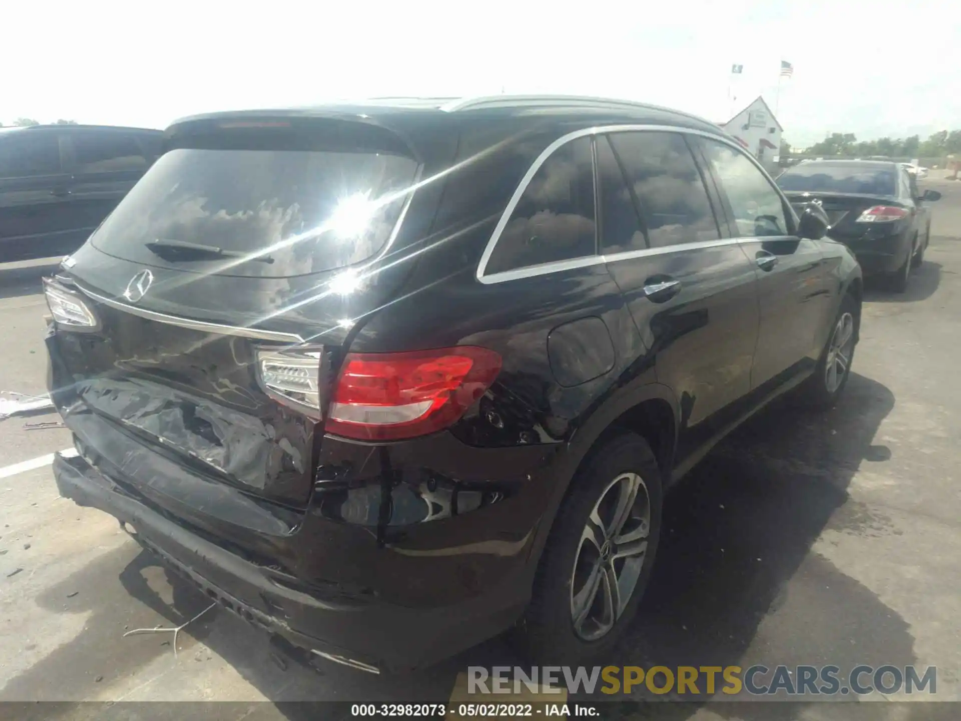 4 Photograph of a damaged car WDC0G4JB6KV188557 MERCEDES-BENZ GLC 2019