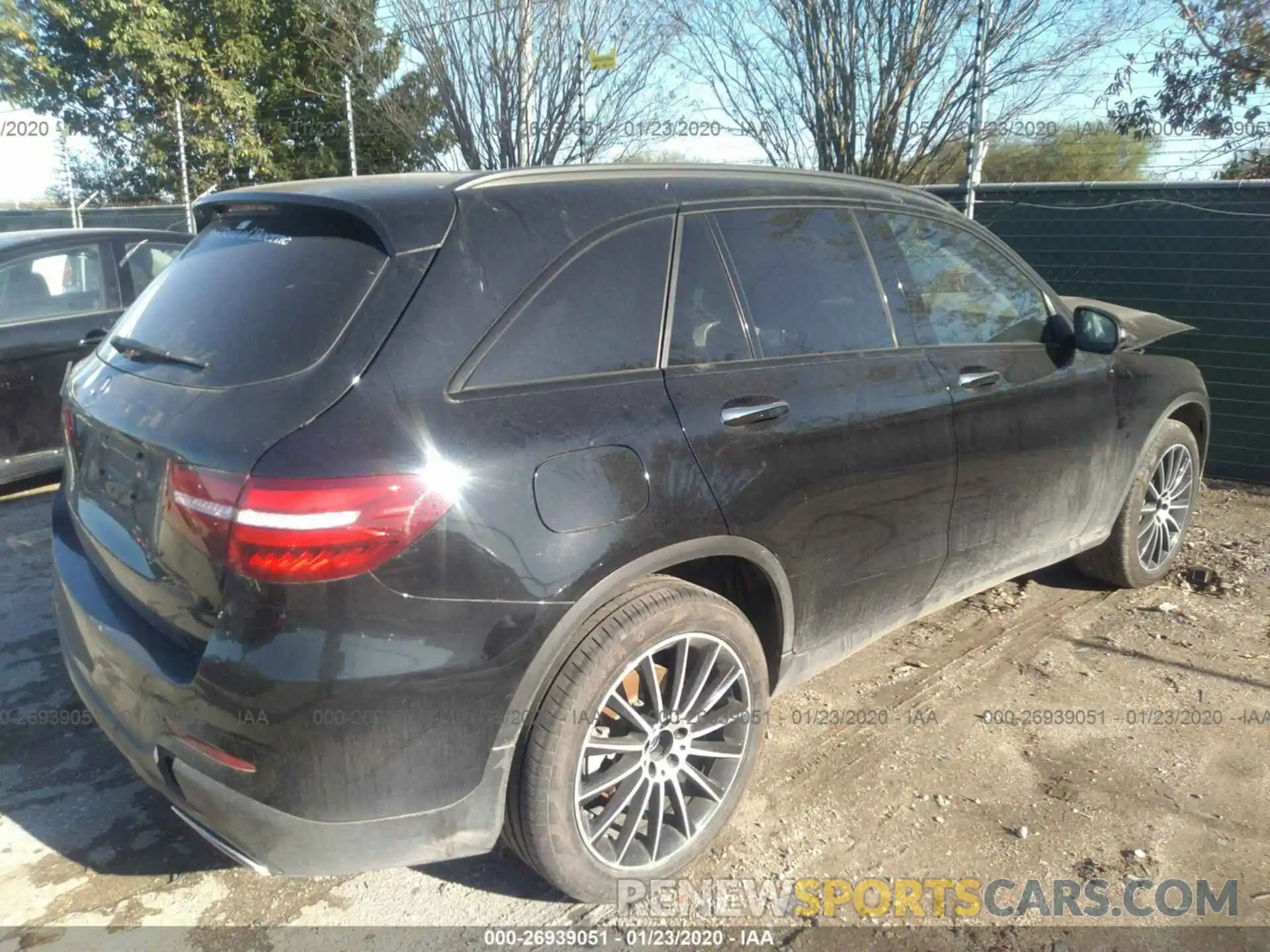 4 Photograph of a damaged car WDC0G4JB7KV167720 MERCEDES-BENZ GLC 2019