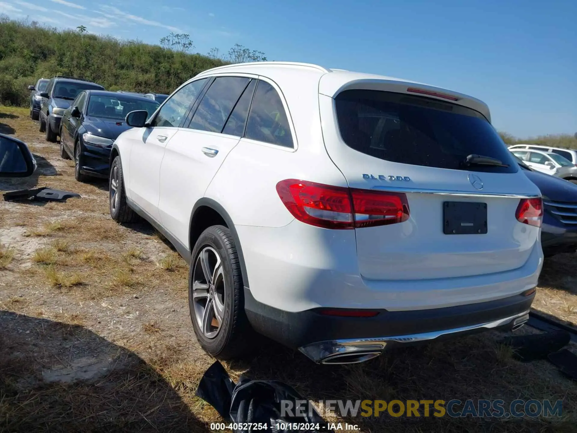 3 Photograph of a damaged car WDC0G4JB9KF593743 MERCEDES-BENZ GLC 2019