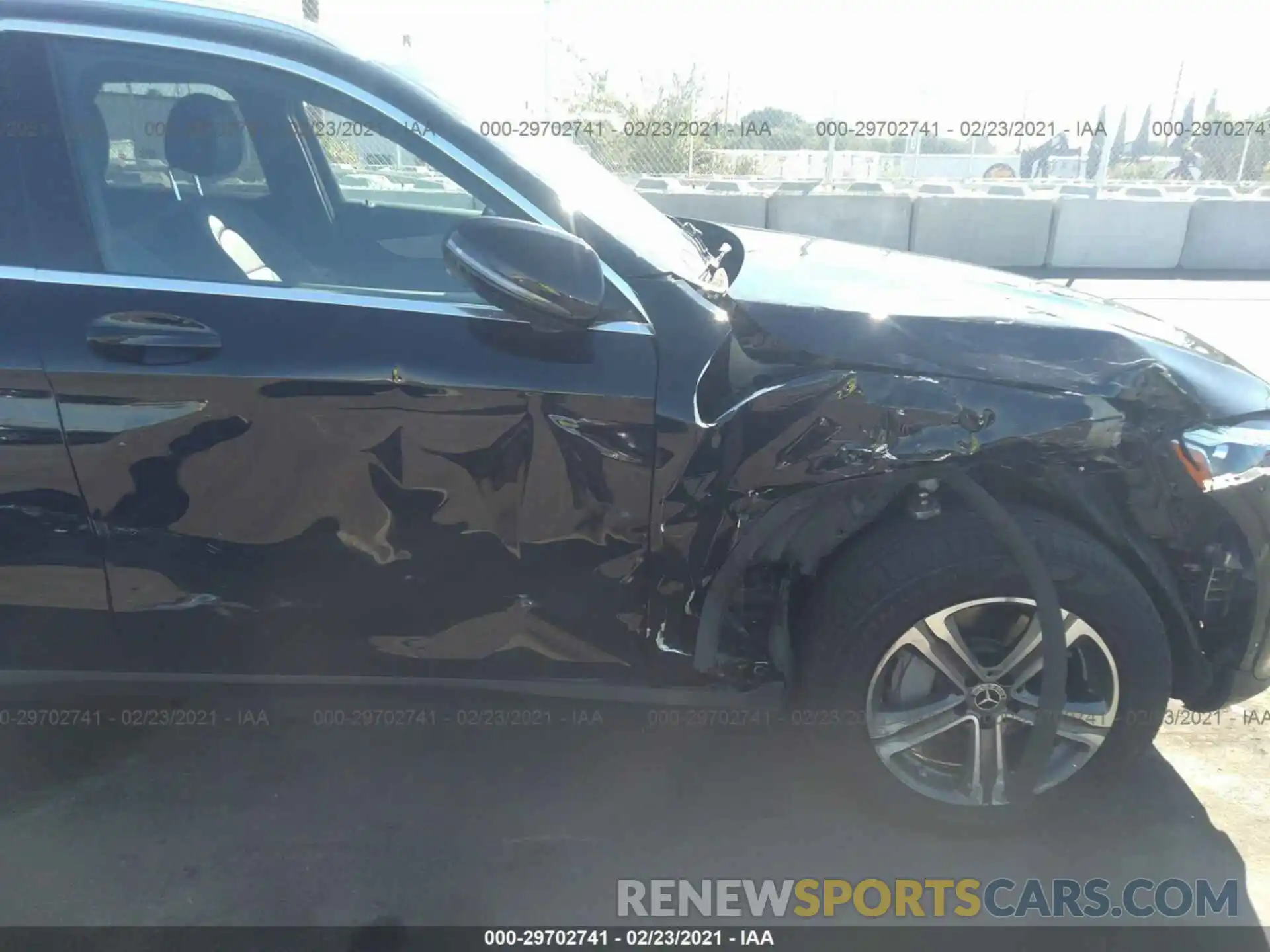 6 Photograph of a damaged car WDC0G4JBXKF659944 MERCEDES-BENZ GLC 2019