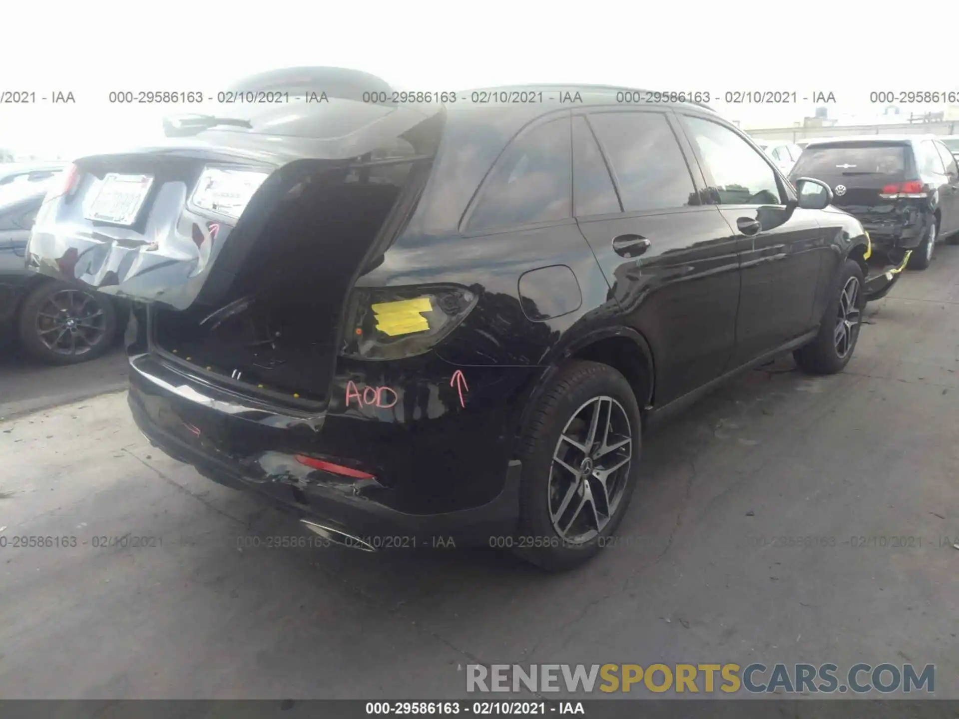 4 Photograph of a damaged car WDC0G4JBXKV142973 MERCEDES-BENZ GLC 2019