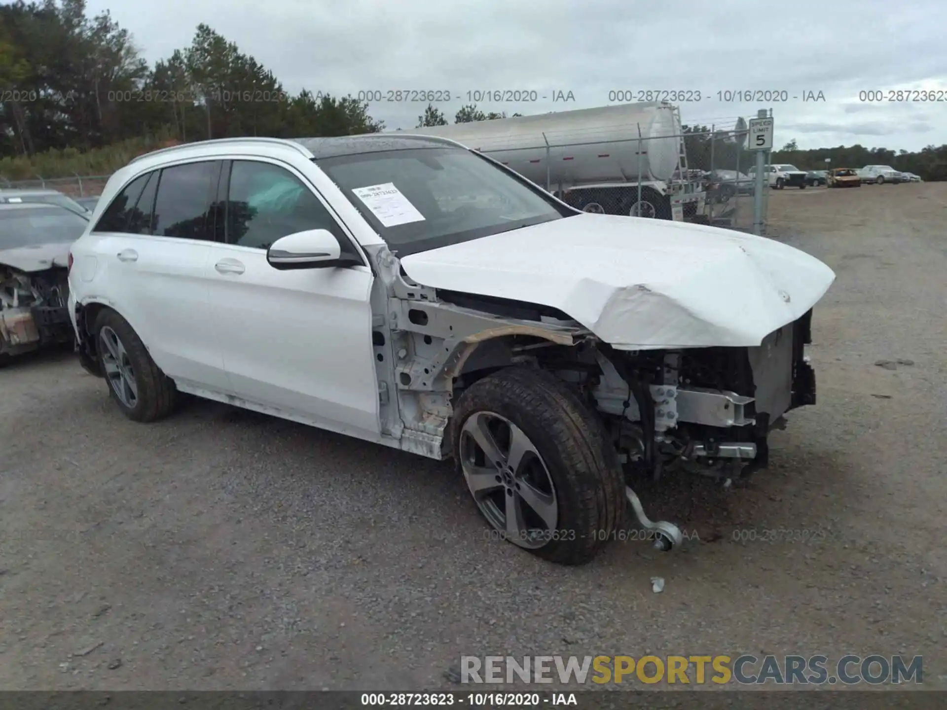 1 Photograph of a damaged car WDC0G4JBXKV168814 MERCEDES-BENZ GLC 2019