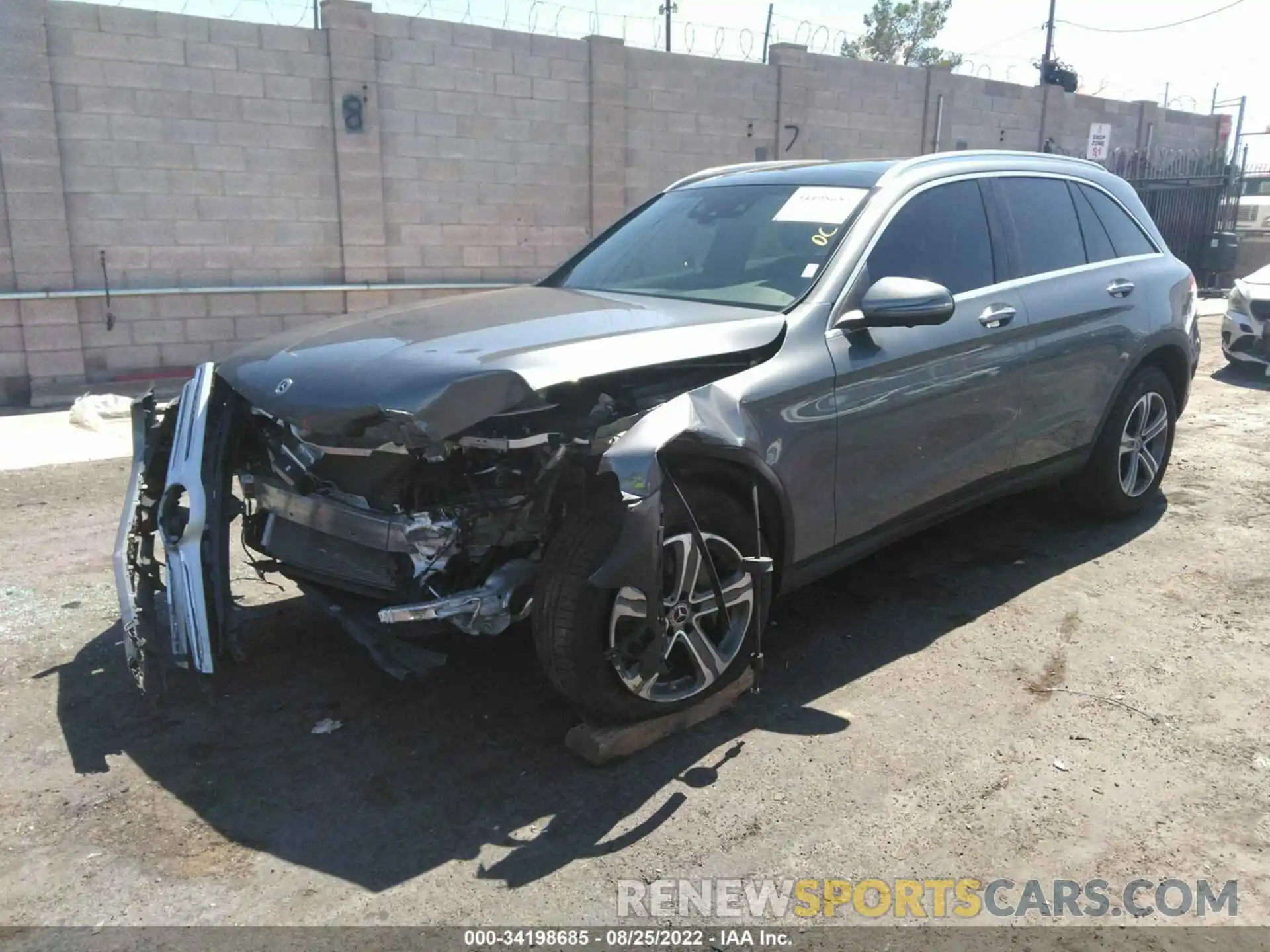 2 Photograph of a damaged car WDC0G4KB0KV177178 MERCEDES-BENZ GLC 2019