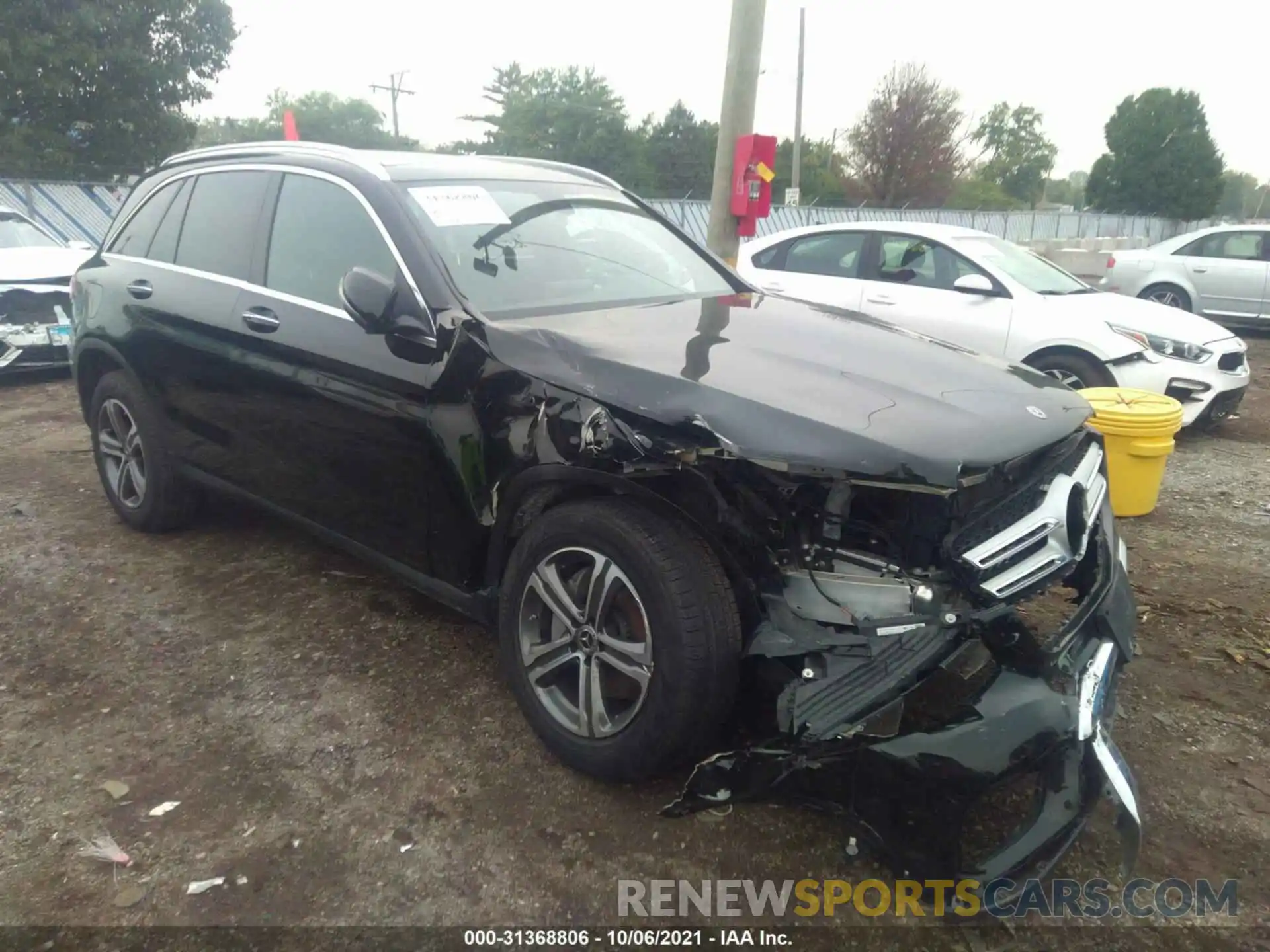 1 Photograph of a damaged car WDC0G4KB1KV188657 MERCEDES-BENZ GLC 2019