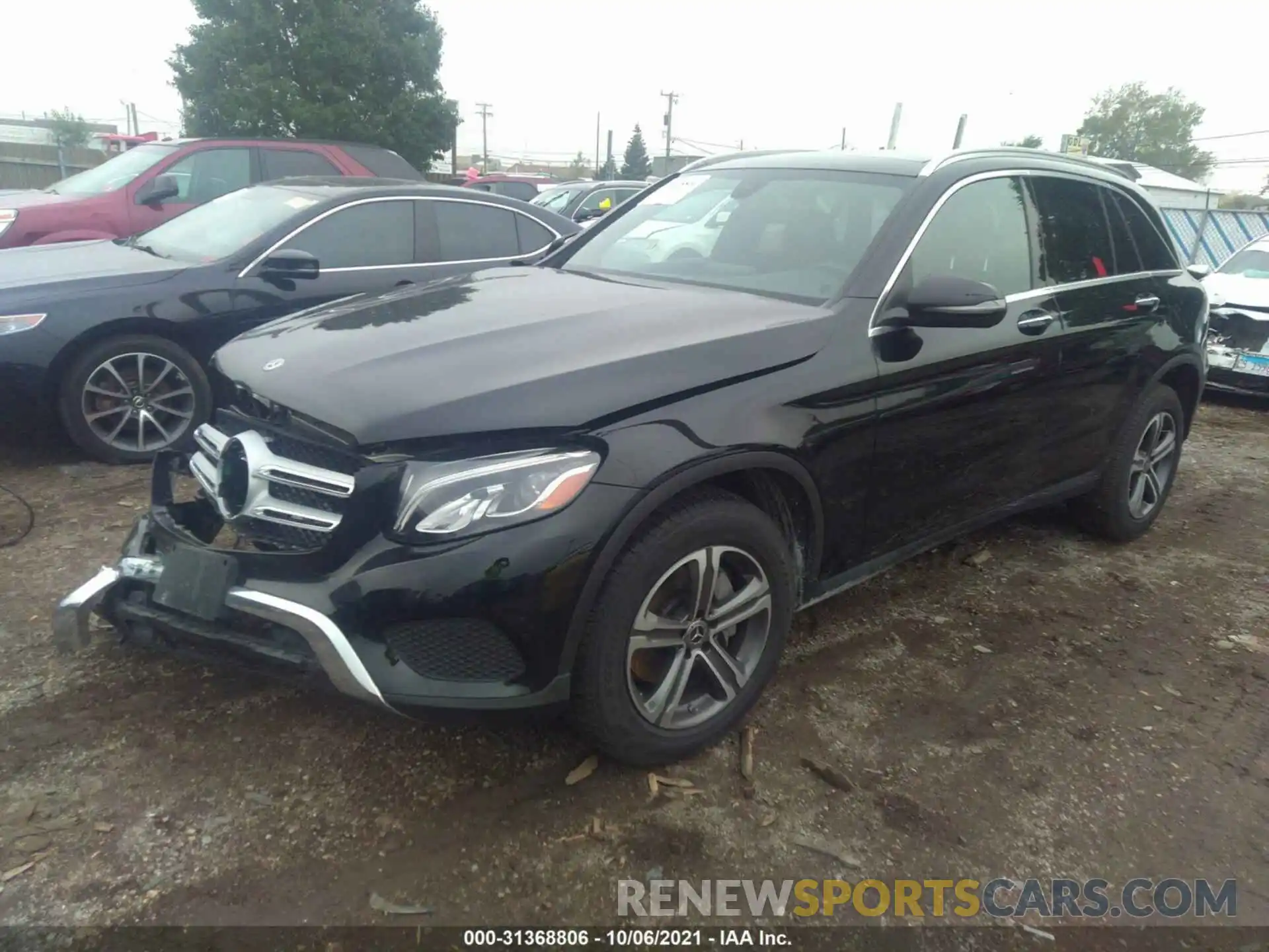 2 Photograph of a damaged car WDC0G4KB1KV188657 MERCEDES-BENZ GLC 2019