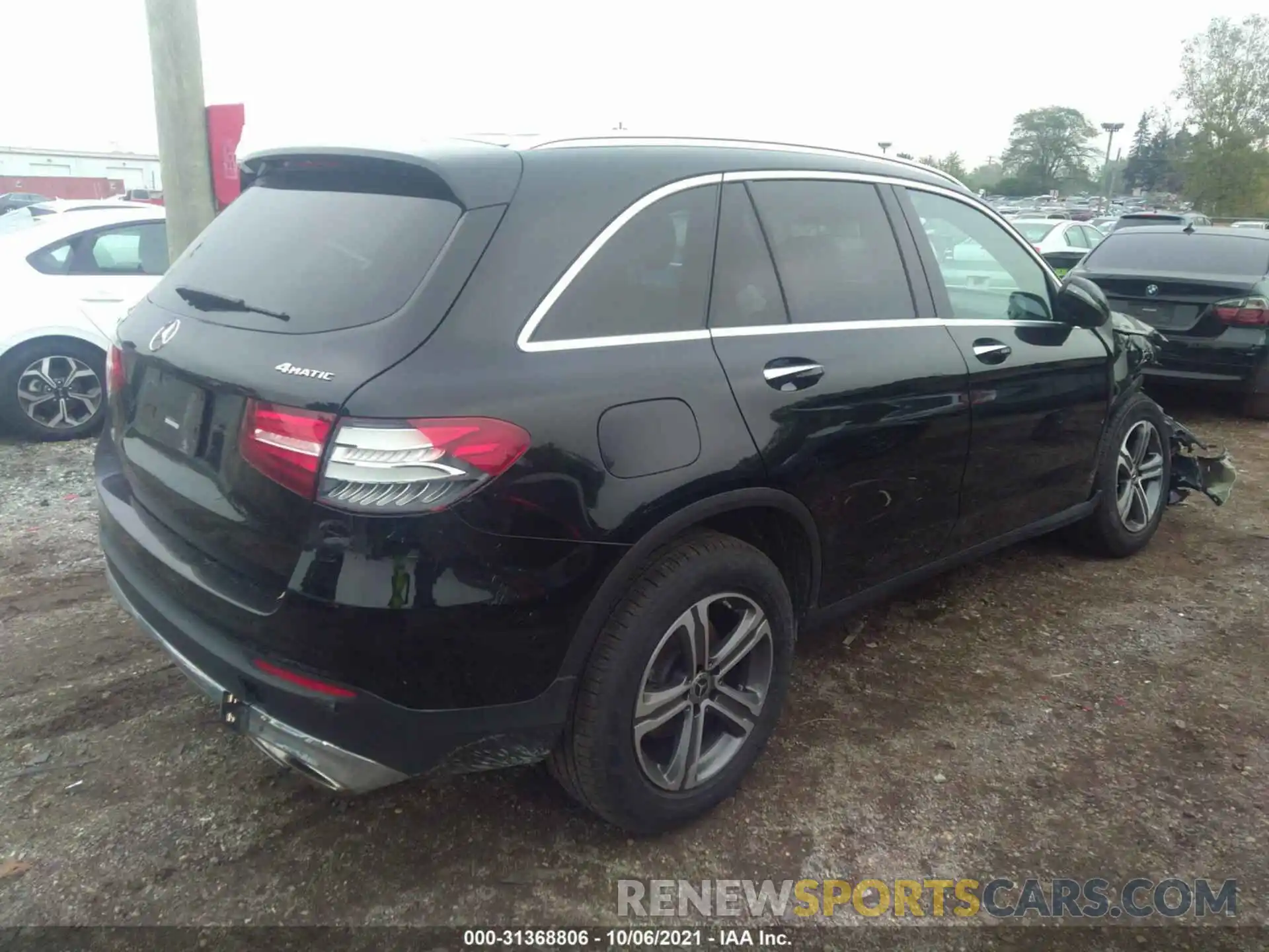 4 Photograph of a damaged car WDC0G4KB1KV188657 MERCEDES-BENZ GLC 2019