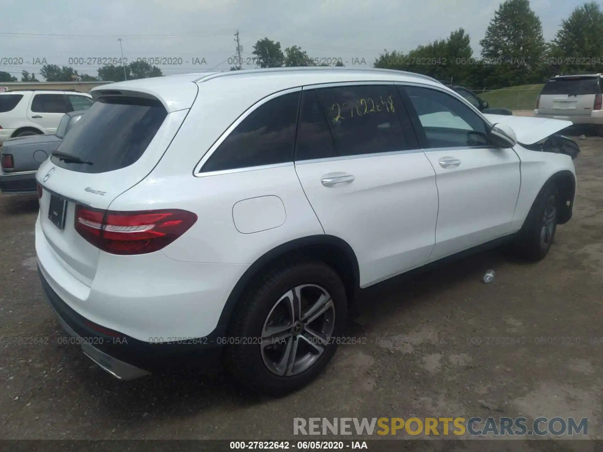 4 Photograph of a damaged car WDC0G4KB2KF643350 MERCEDES-BENZ GLC 2019