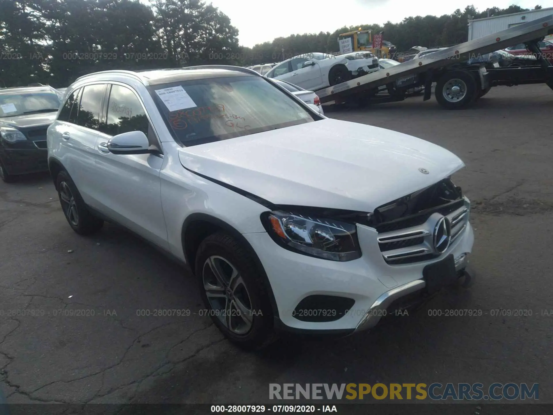1 Photograph of a damaged car WDC0G4KB3KV130159 MERCEDES-BENZ GLC 2019