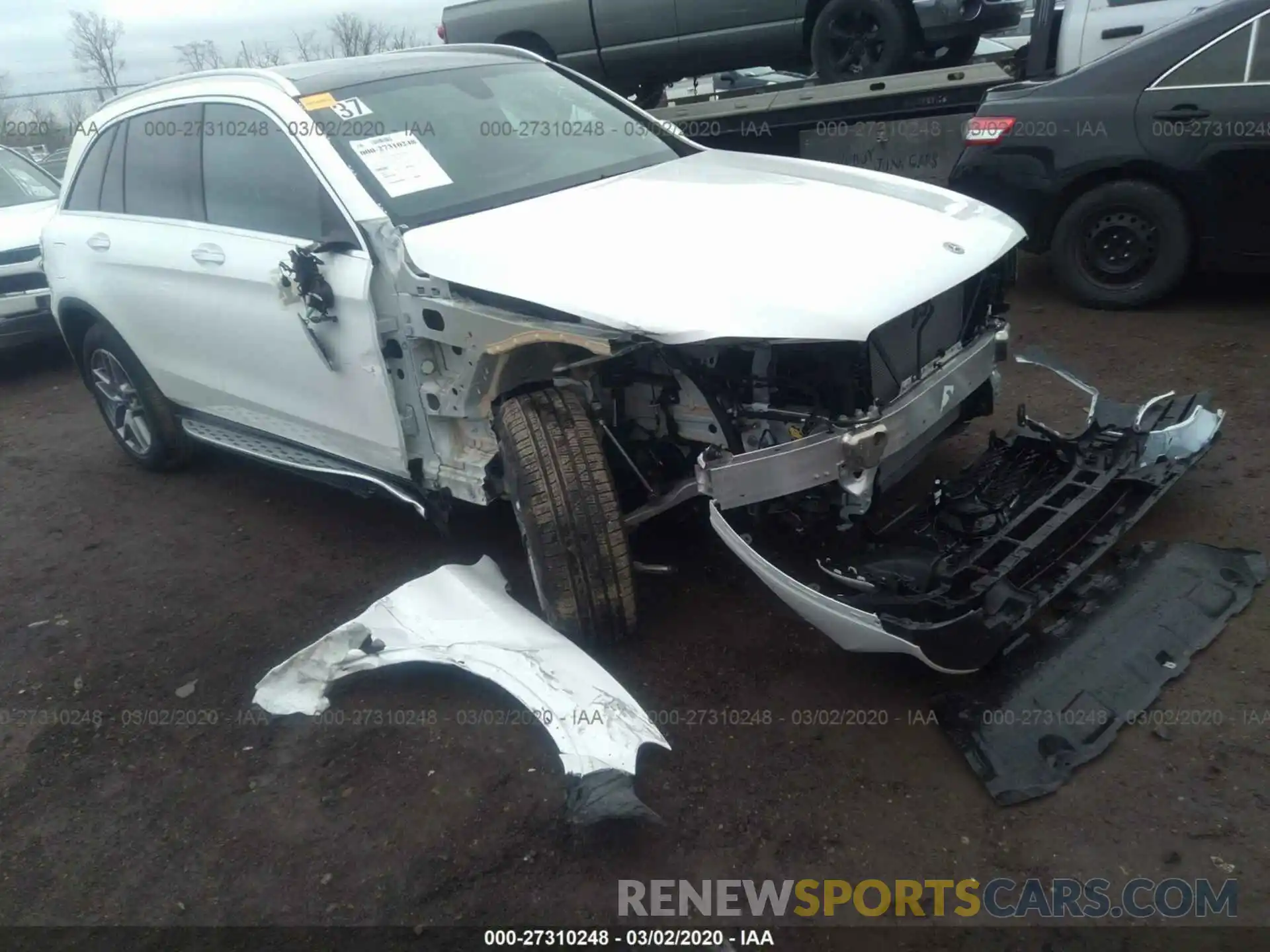 1 Photograph of a damaged car WDC0G4KB6KV195927 MERCEDES-BENZ GLC 2019