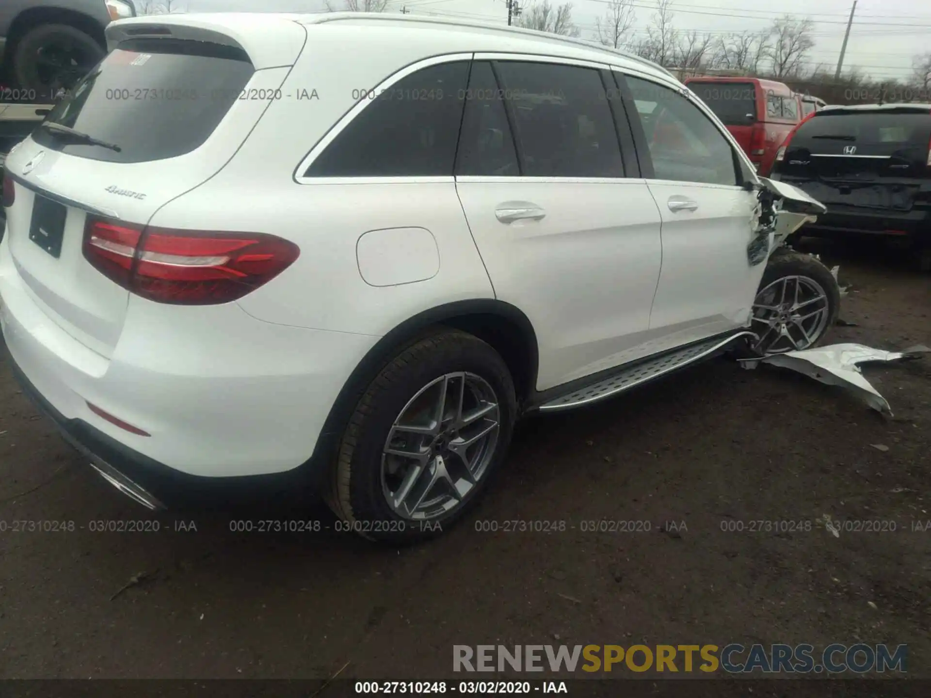 4 Photograph of a damaged car WDC0G4KB6KV195927 MERCEDES-BENZ GLC 2019