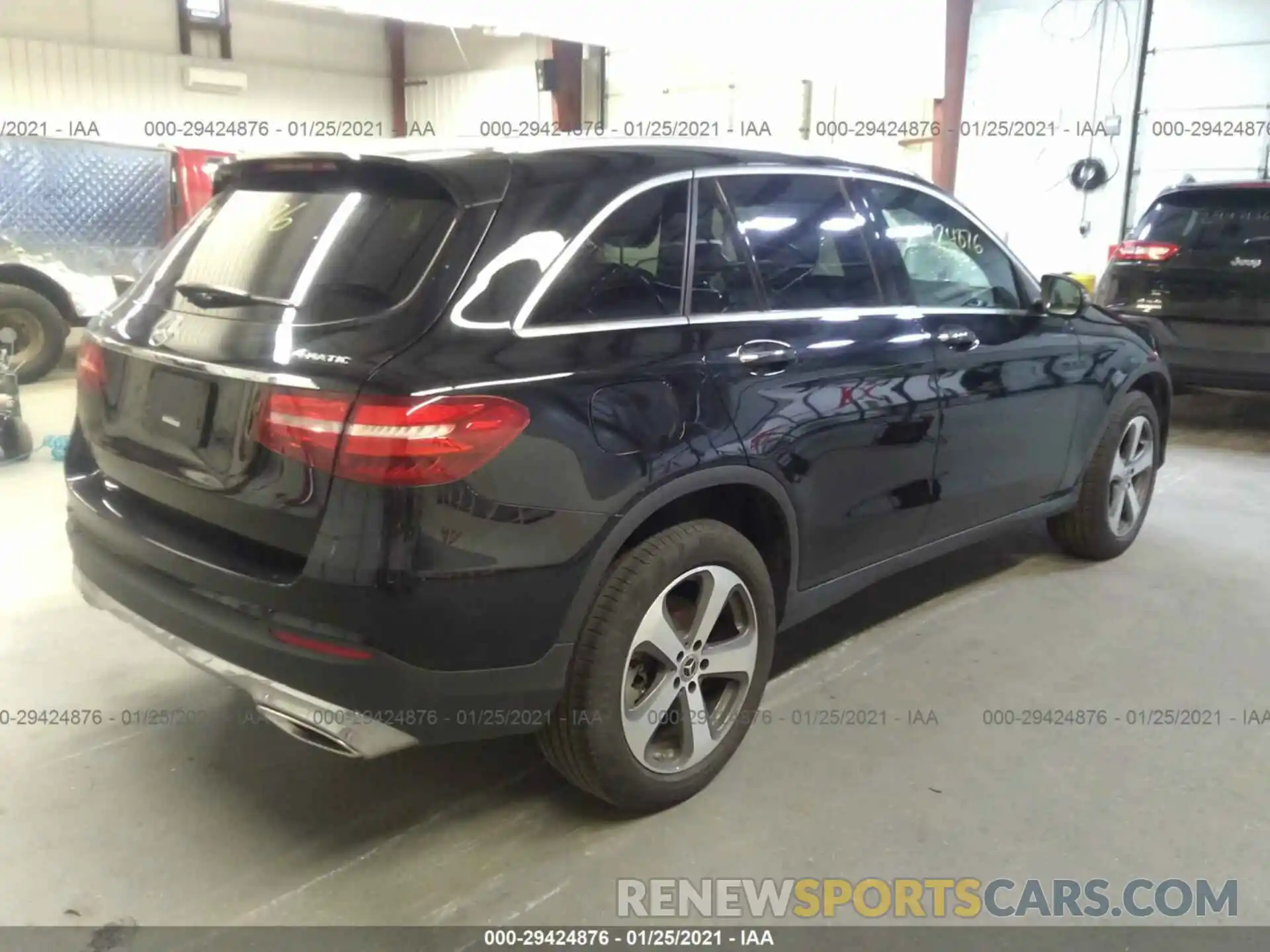 4 Photograph of a damaged car WDC0G4KB7KF506095 MERCEDES-BENZ GLC 2019