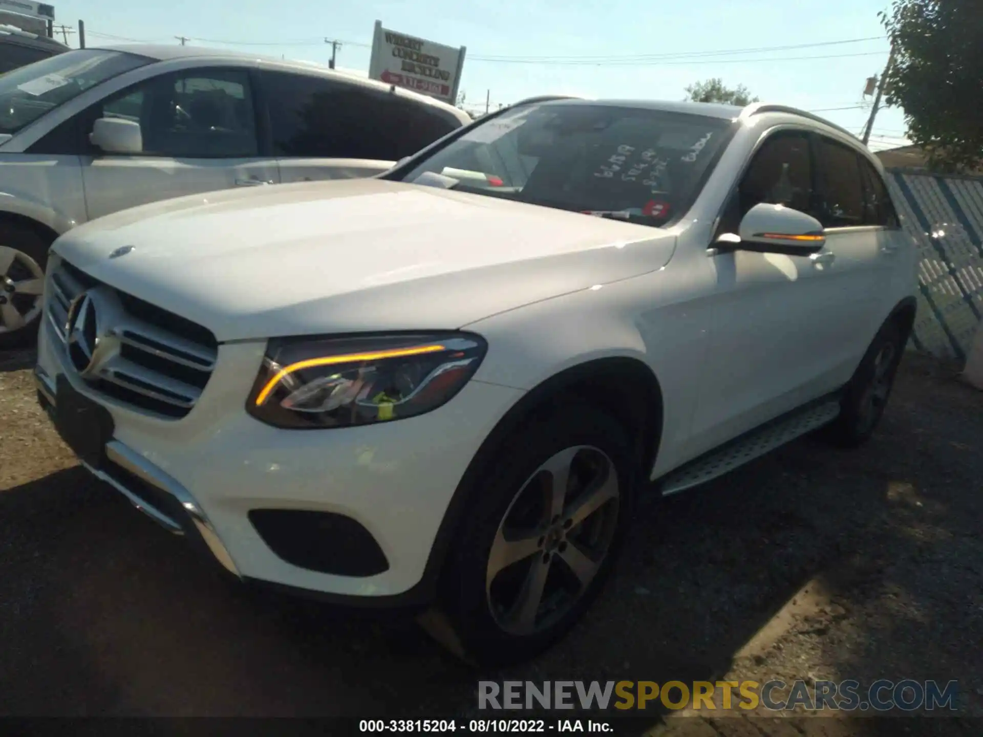 2 Photograph of a damaged car WDC0G4KB8KF661819 MERCEDES-BENZ GLC 2019