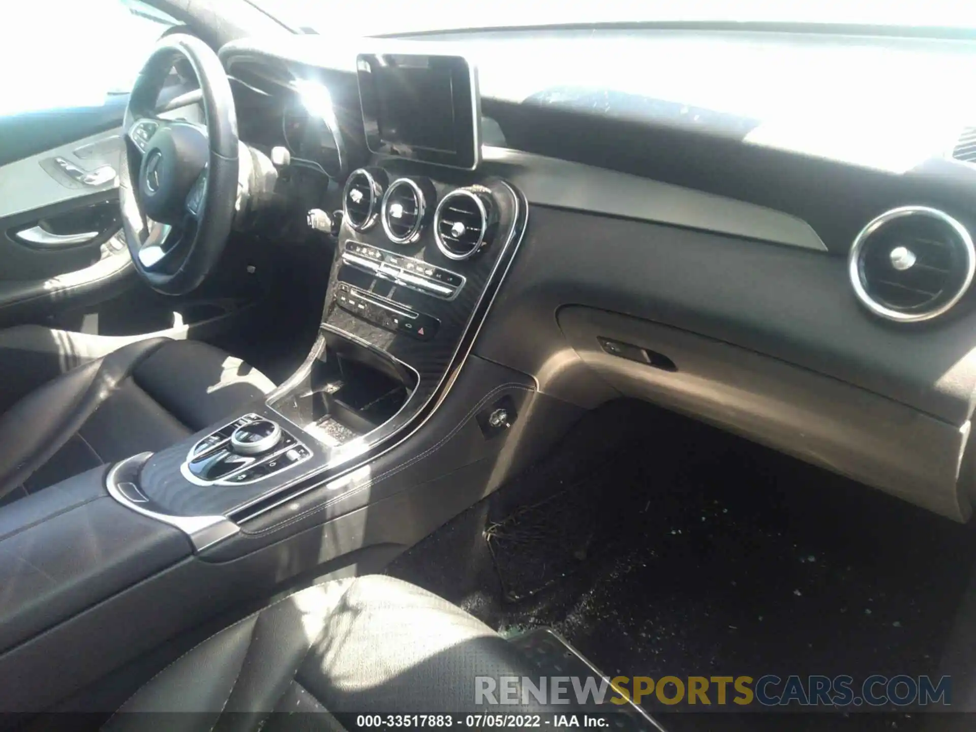 5 Photograph of a damaged car WDC0G4KB9KV129419 MERCEDES-BENZ GLC 2019