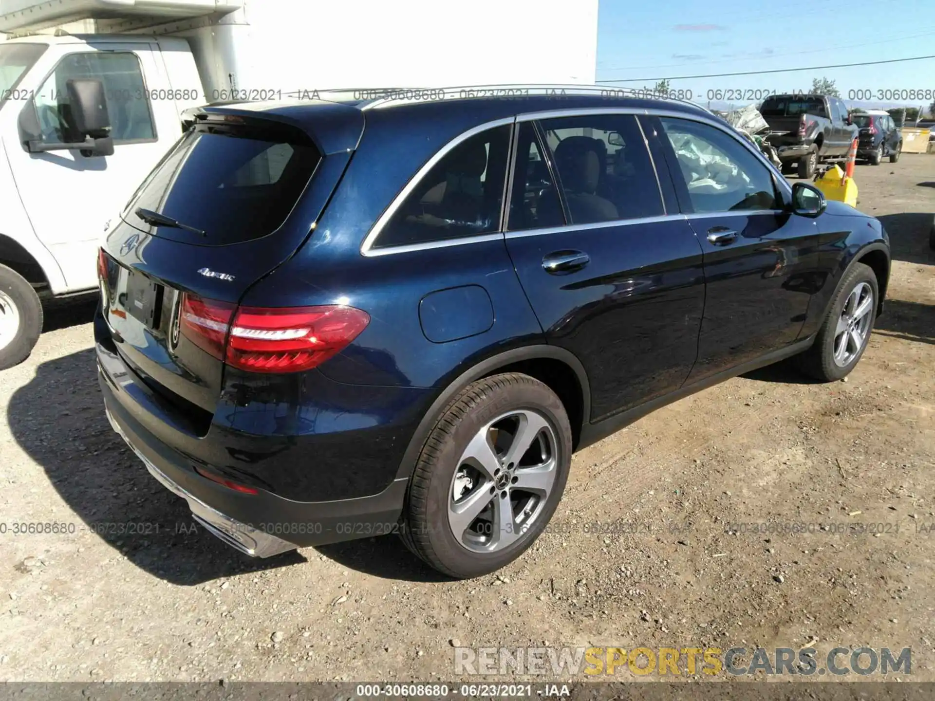 4 Photograph of a damaged car WDC0G4KBXKV169847 MERCEDES-BENZ GLC 2019