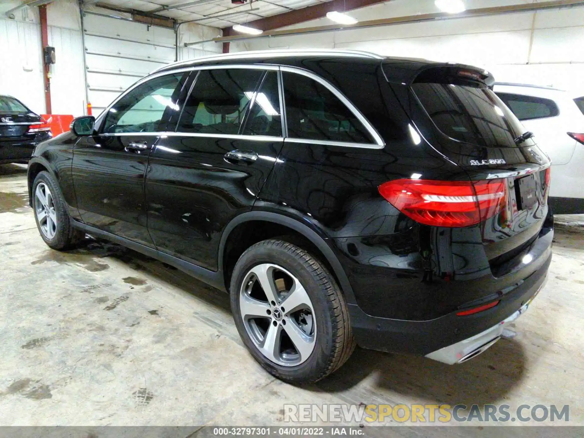 3 Photograph of a damaged car WDC0G4KBXKV171890 MERCEDES-BENZ GLC 2019