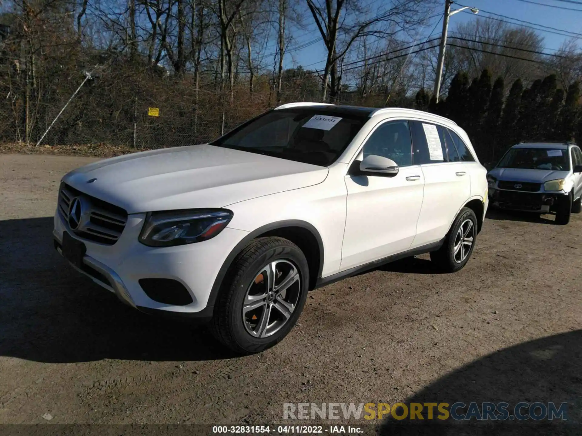 2 Photograph of a damaged car WDC0G4KBXKV181366 MERCEDES-BENZ GLC 2019