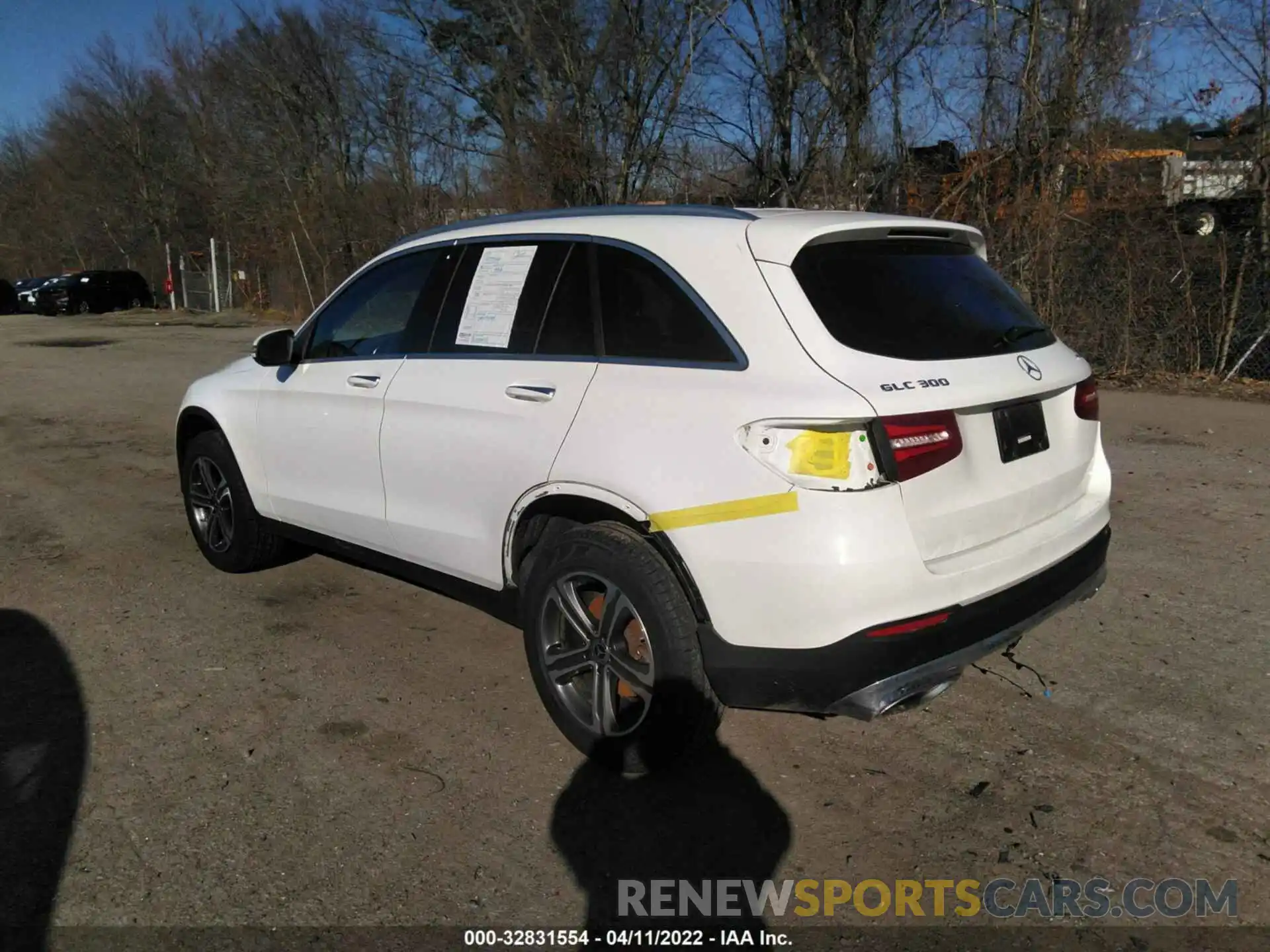 3 Photograph of a damaged car WDC0G4KBXKV181366 MERCEDES-BENZ GLC 2019