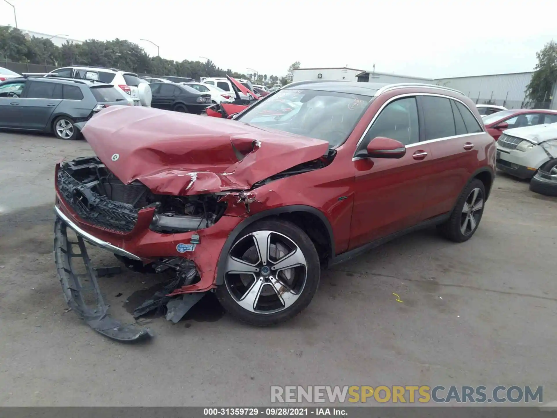 2 Photograph of a damaged car WDC0G5EB3KF598727 MERCEDES-BENZ GLC 2019