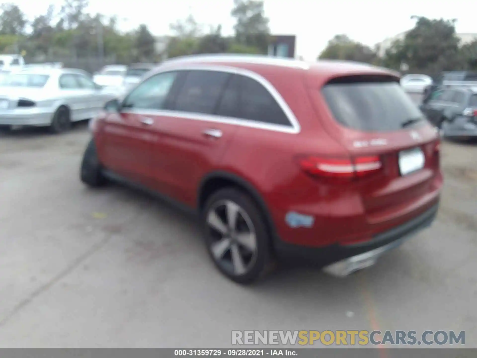 3 Photograph of a damaged car WDC0G5EB3KF598727 MERCEDES-BENZ GLC 2019