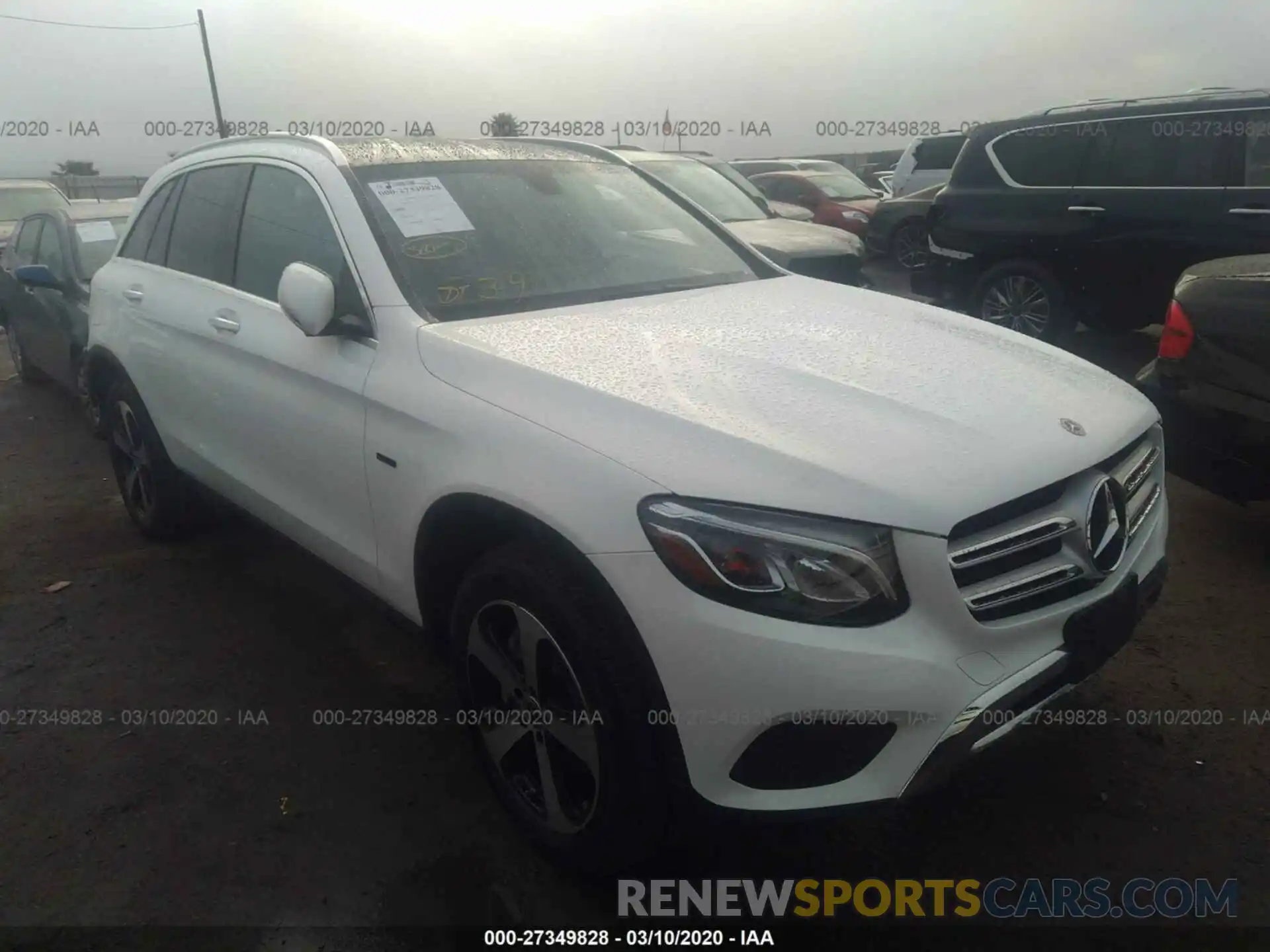 1 Photograph of a damaged car WDC0G5EB7KF602634 MERCEDES-BENZ GLC 2019