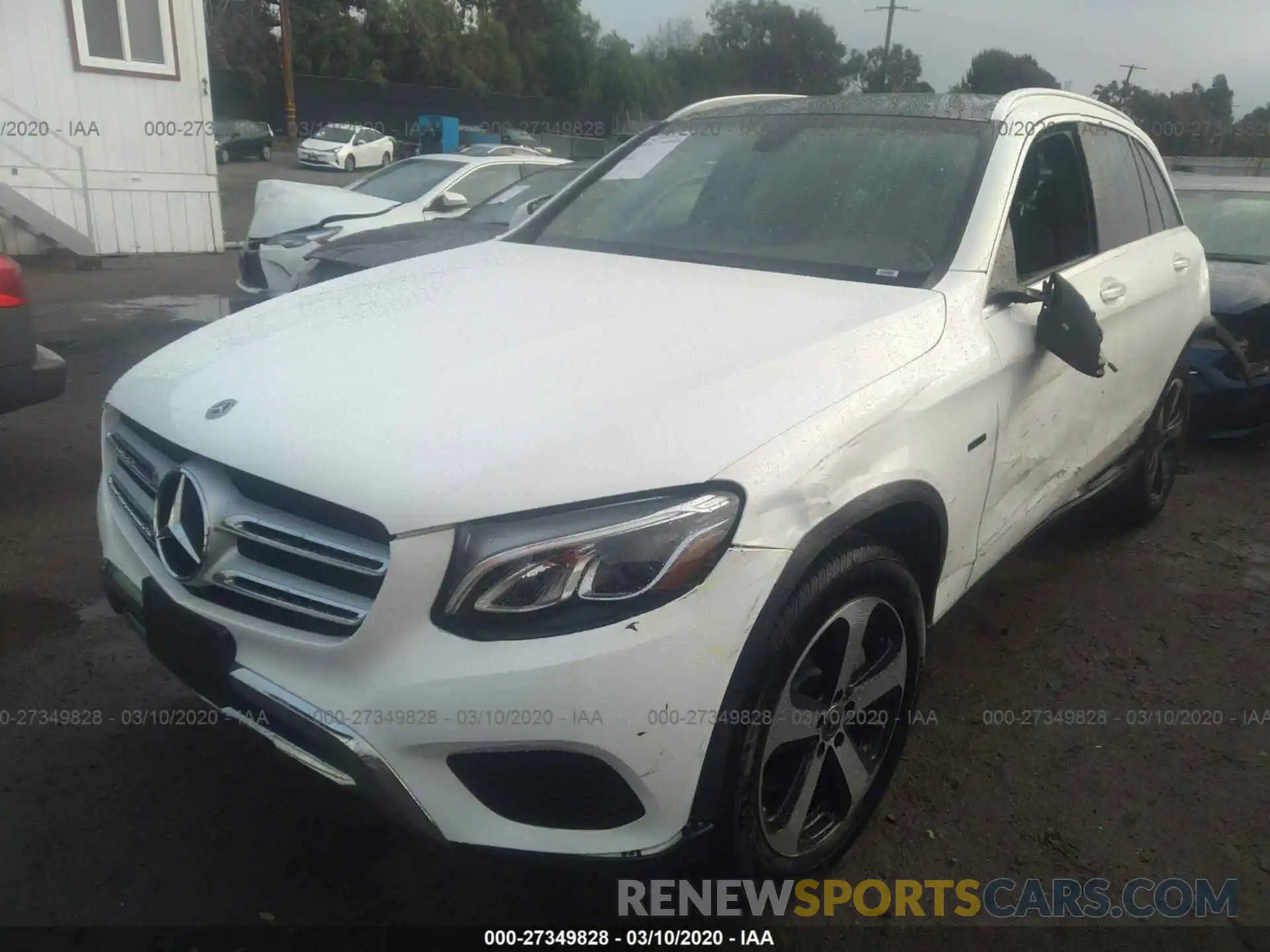 2 Photograph of a damaged car WDC0G5EB7KF602634 MERCEDES-BENZ GLC 2019