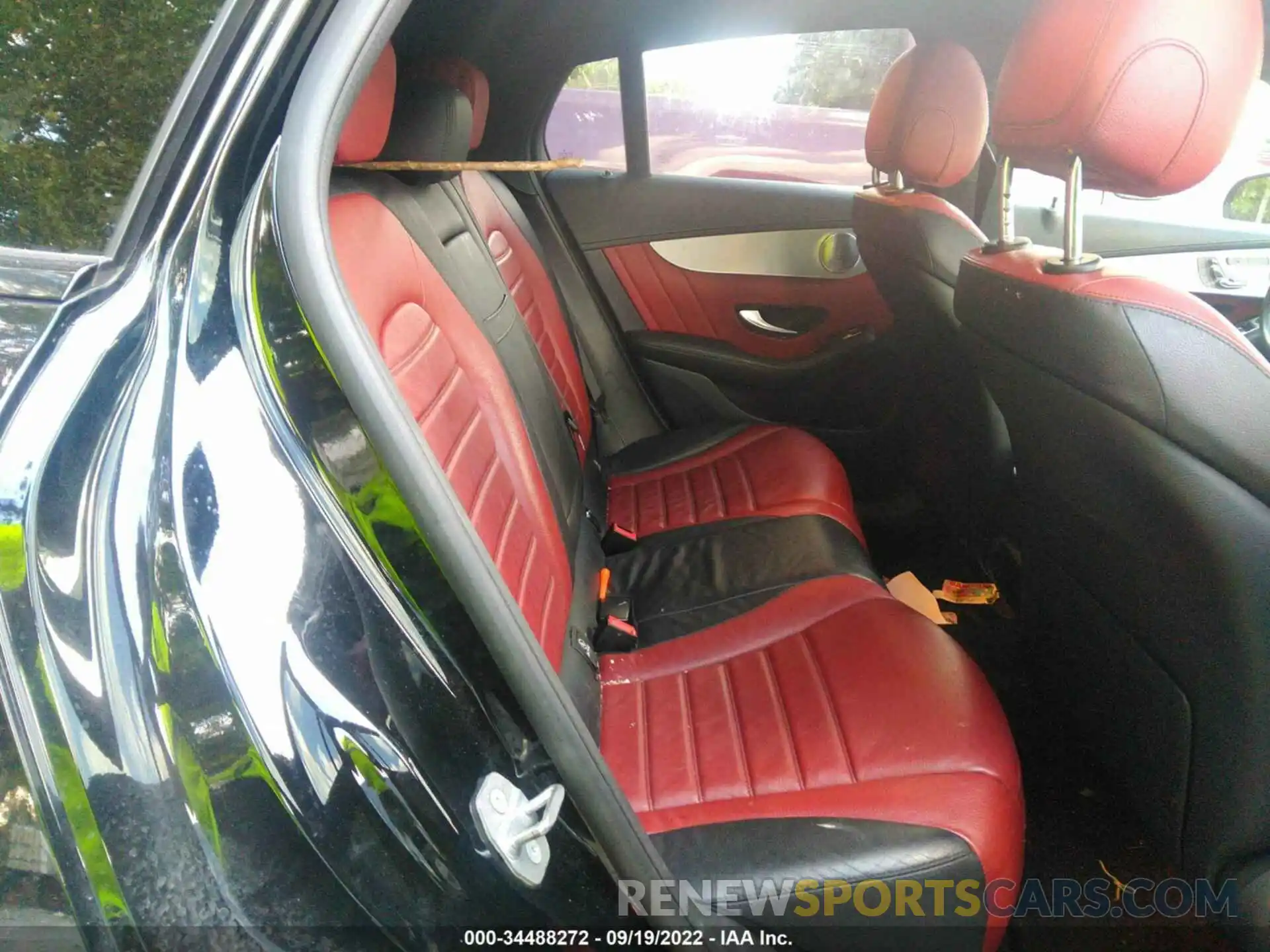 8 Photograph of a damaged car WDC0J6EB7KF624768 MERCEDES-BENZ GLC 2019