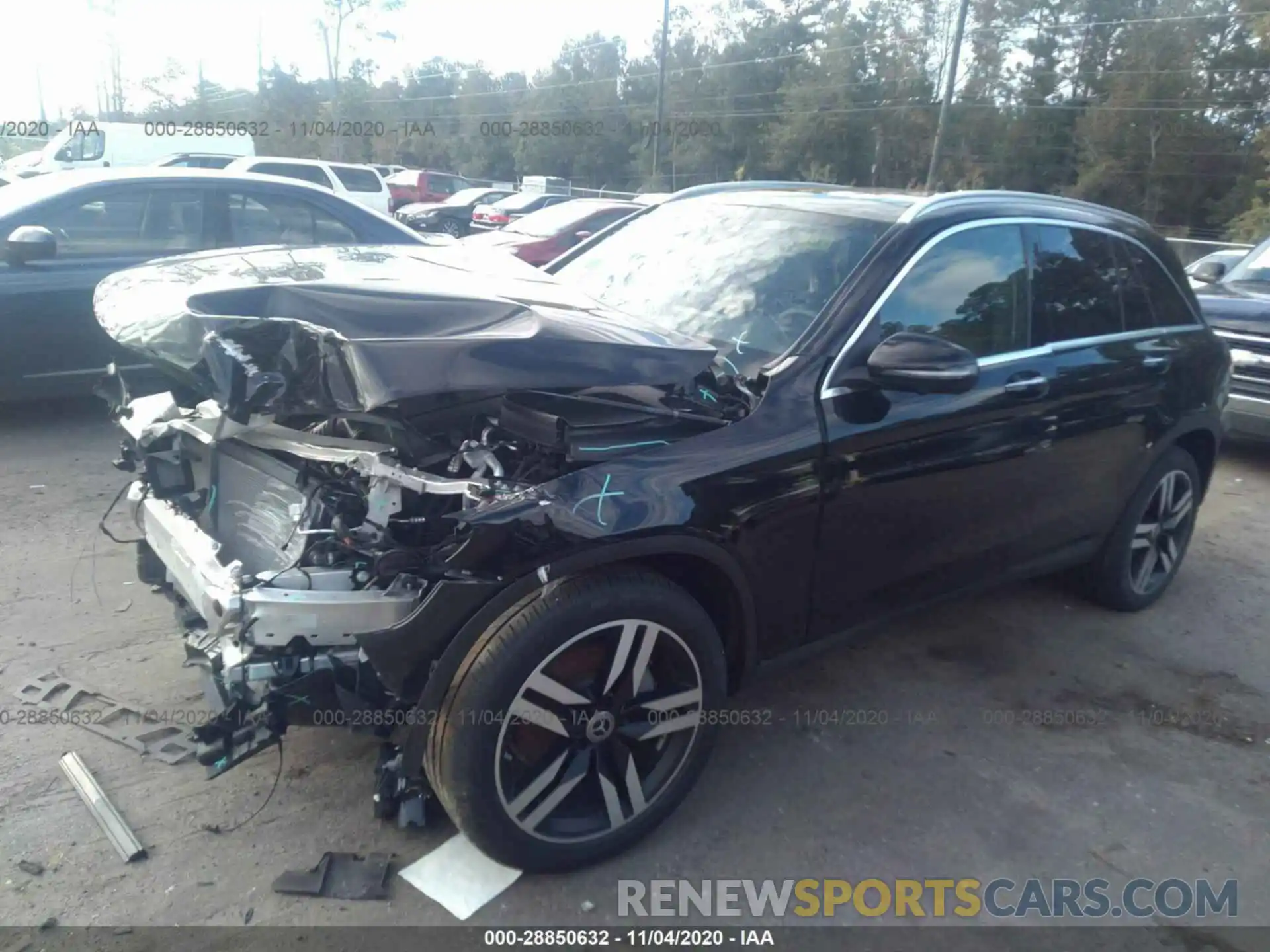 2 Photograph of a damaged car W1N0G8DB6LF779324 MERCEDES-BENZ GLC 2020