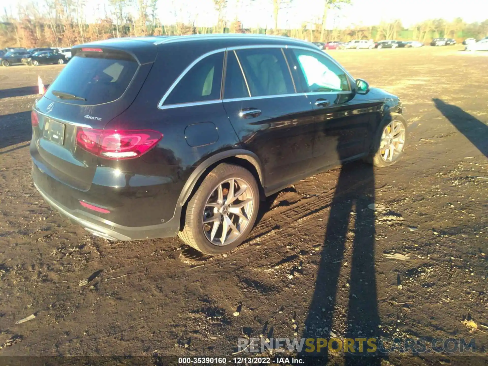 4 Photograph of a damaged car W1N0G8EB3LF864037 MERCEDES-BENZ GLC 2020