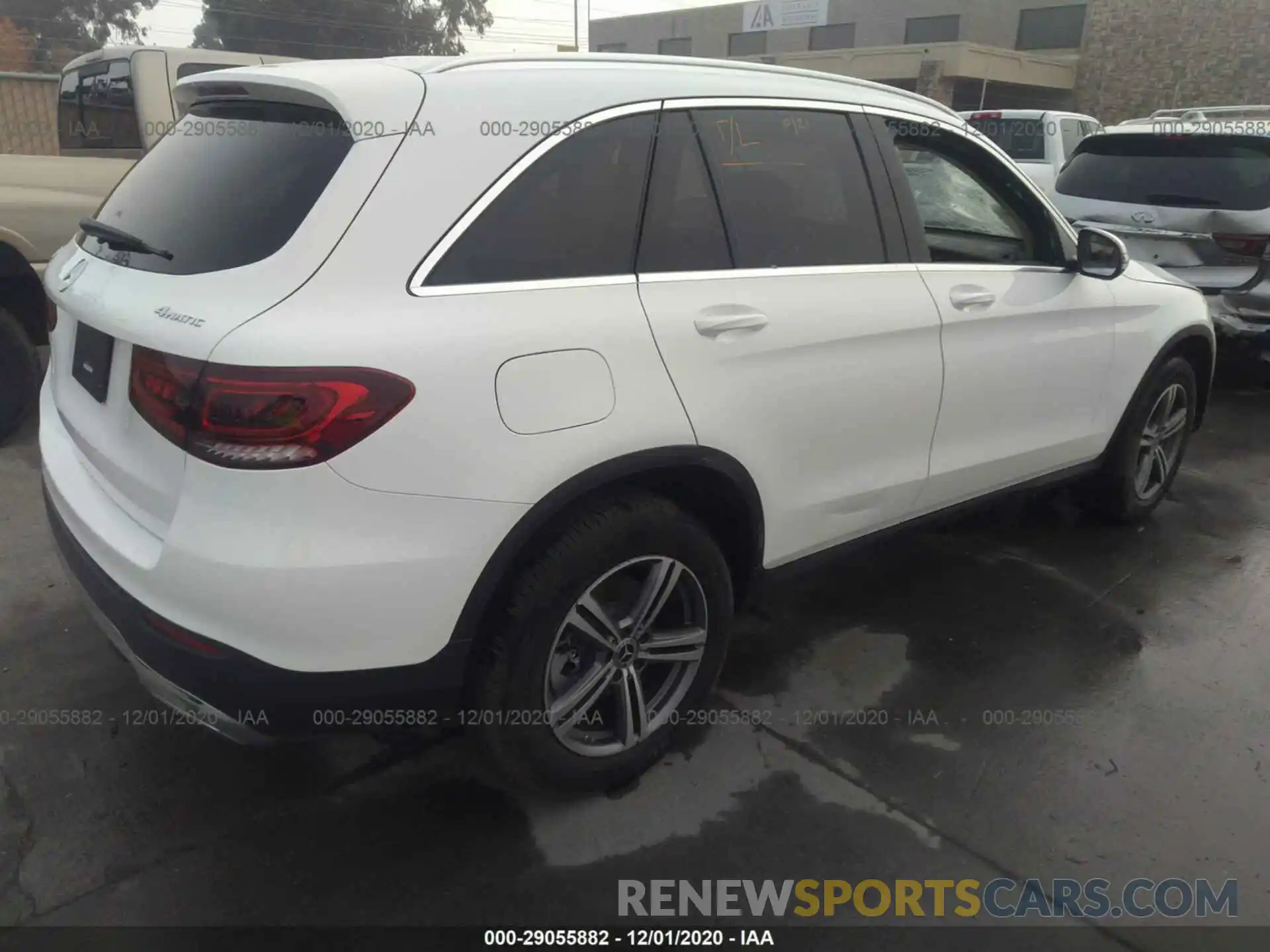 4 Photograph of a damaged car W1N0G8EB5LF756616 MERCEDES-BENZ GLC 2020