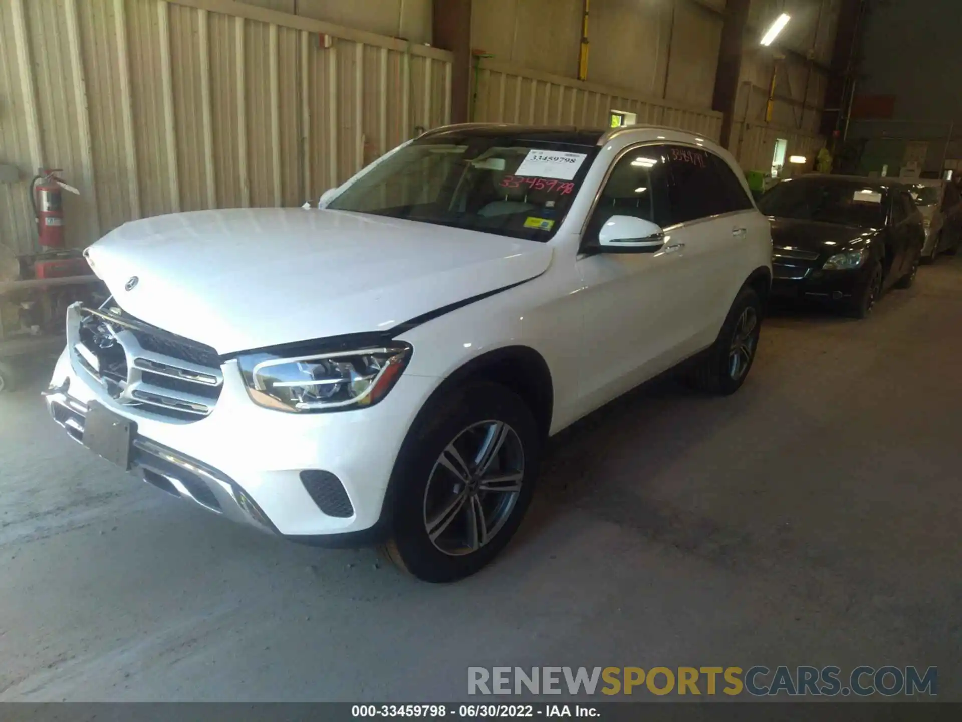 2 Photograph of a damaged car W1N0G8EB5LF819780 MERCEDES-BENZ GLC 2020