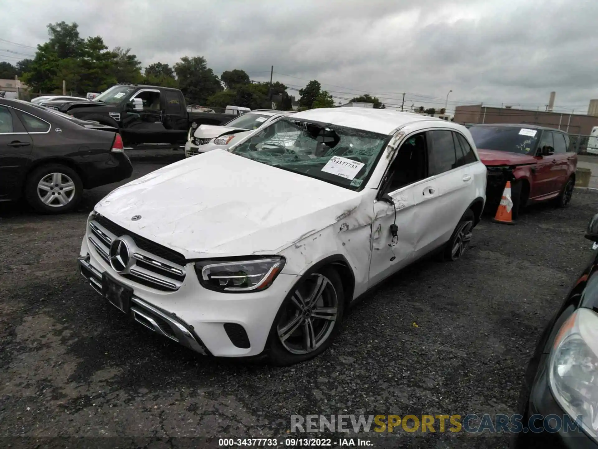 6 Photograph of a damaged car W1N0G8EBXLF758474 MERCEDES-BENZ GLC 2020