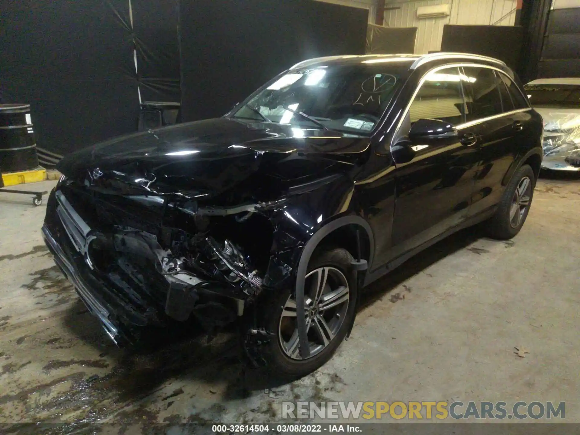 2 Photograph of a damaged car W1N0G8EBXLF840429 MERCEDES-BENZ GLC 2020