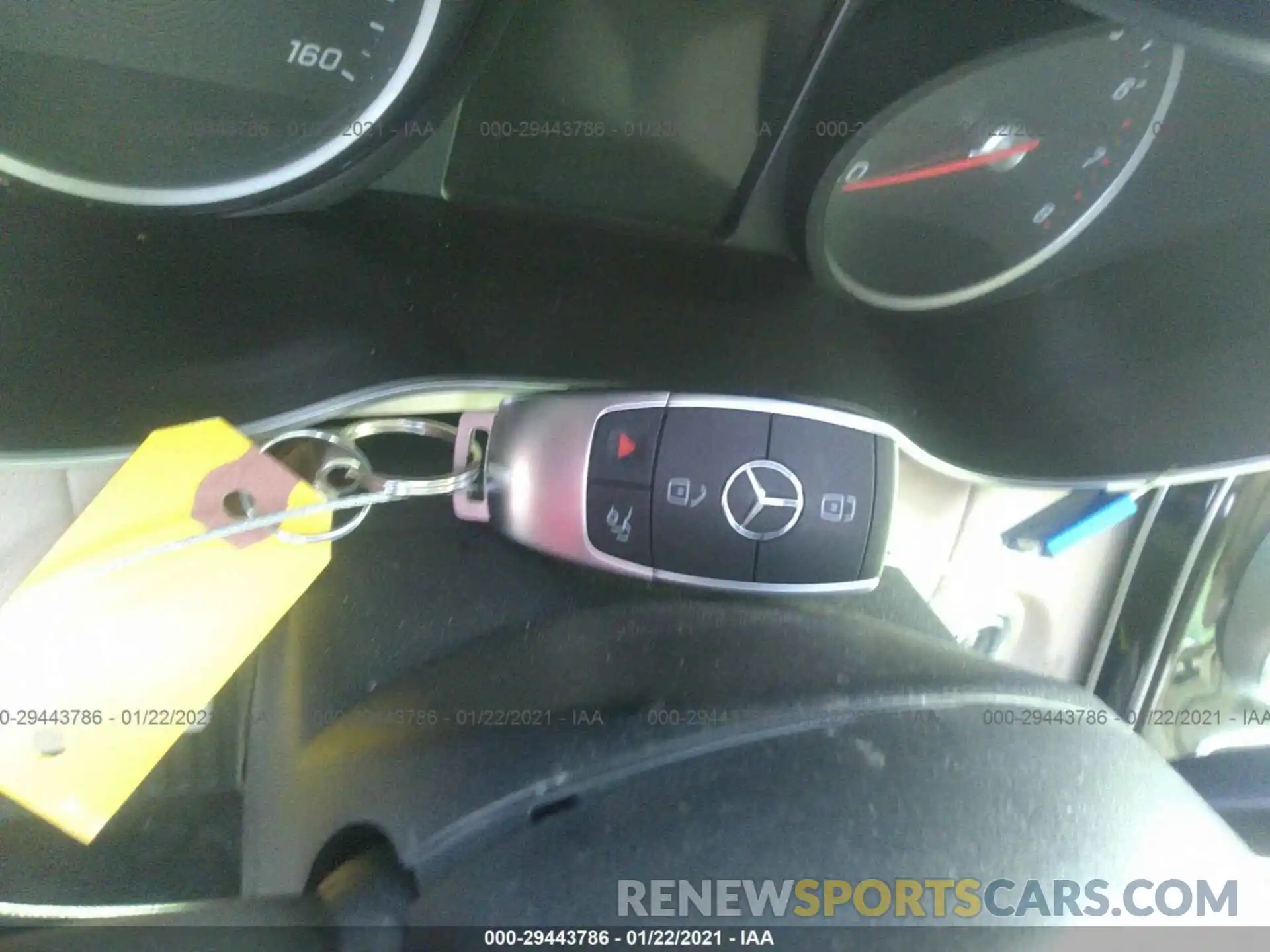 11 Photograph of a damaged car WDC0G8DB3LF736092 MERCEDES-BENZ GLC 2020