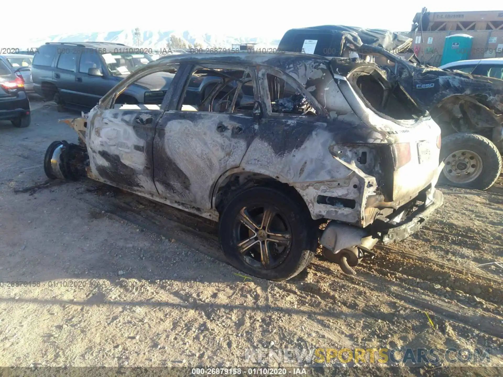 3 Photograph of a damaged car WDC0G8DB3LF738294 MERCEDES-BENZ GLC 2020