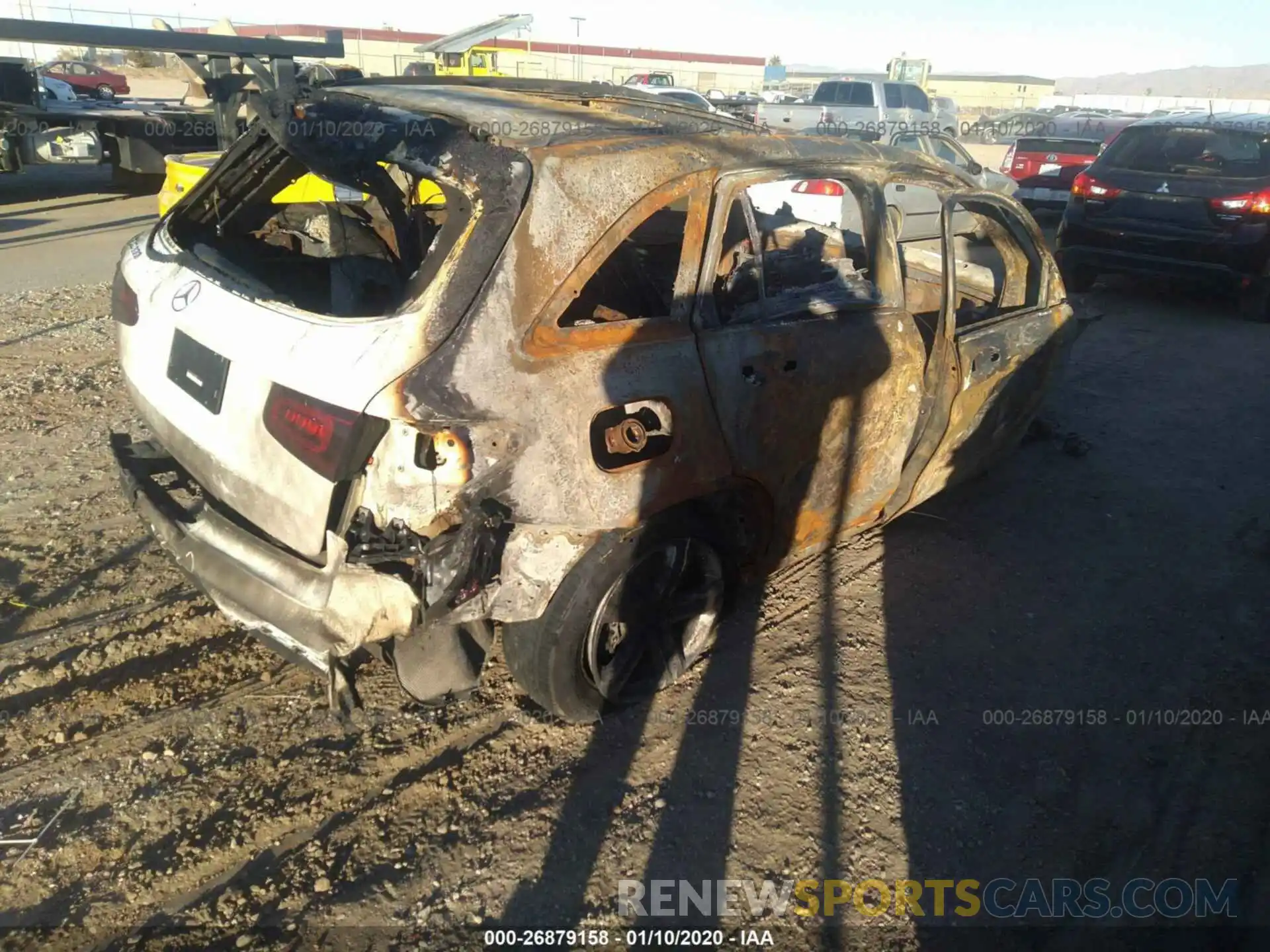 4 Photograph of a damaged car WDC0G8DB3LF738294 MERCEDES-BENZ GLC 2020